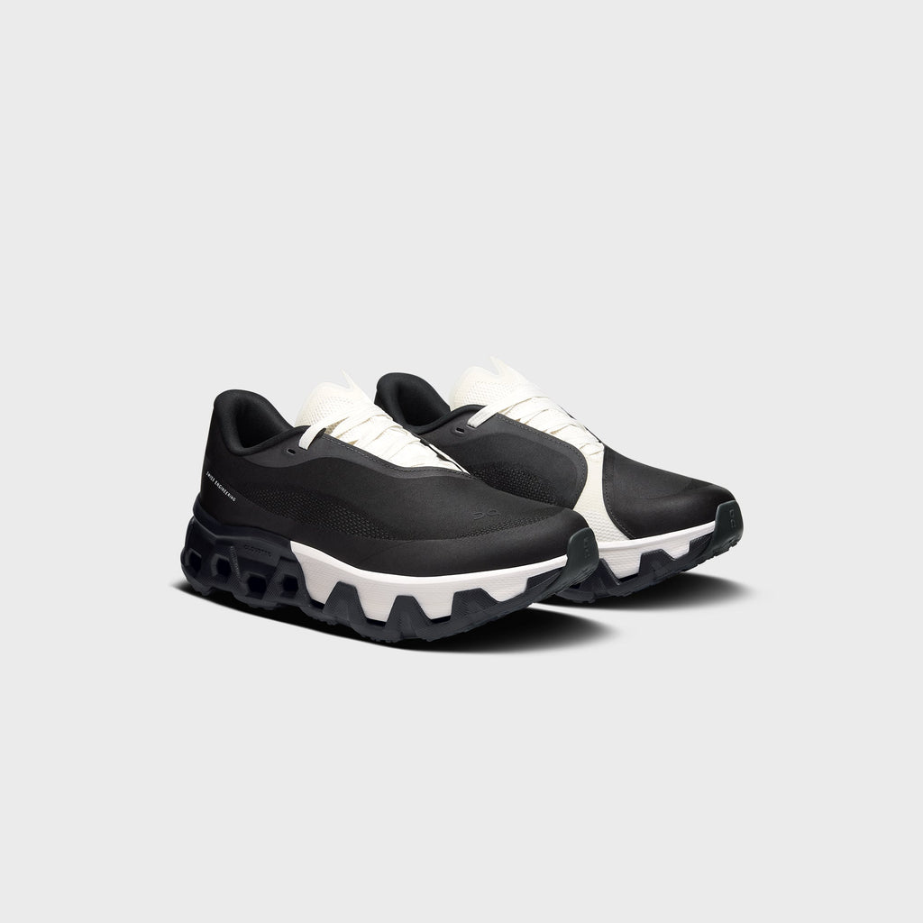 On Running x Post Archive Faction WMNS Cloudmonster Hyper PAF - Black