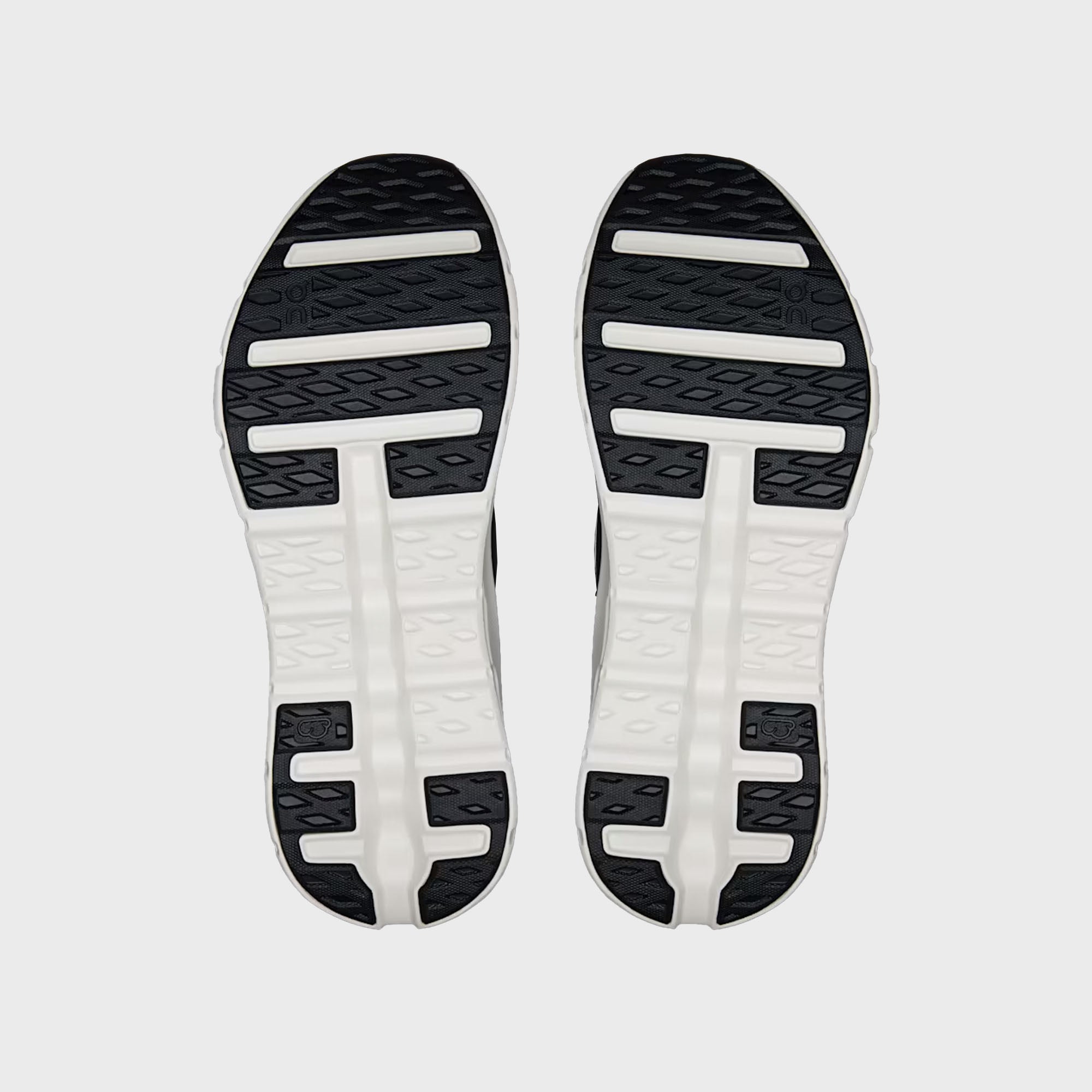 On Running Cloudtilt - Black / Asphalt