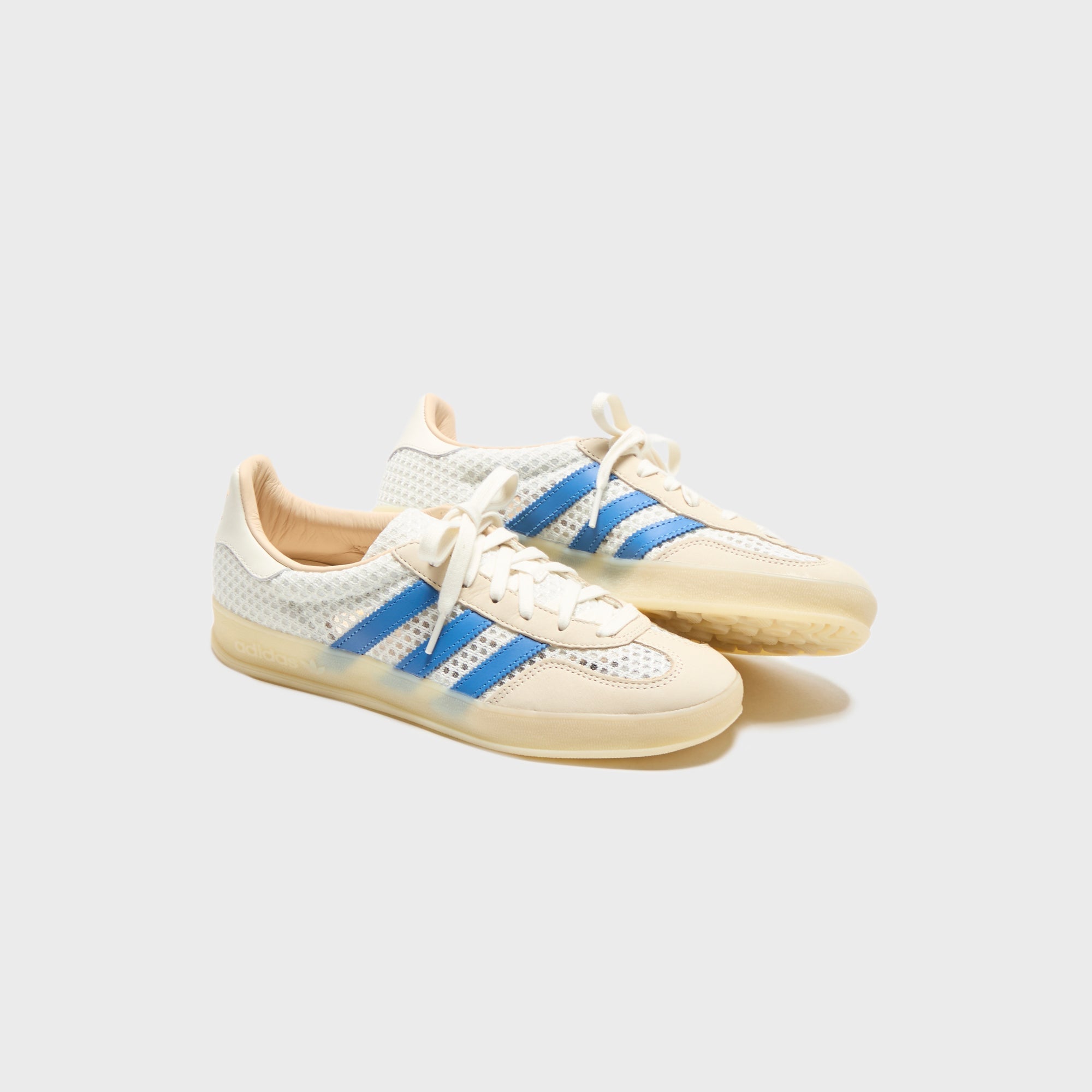 adidas Gazelle Indoor - Off White / Focus Blue / Warm Vanilla