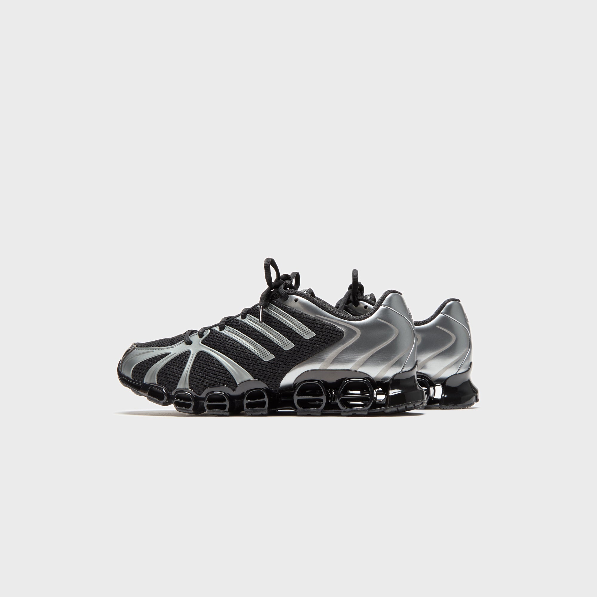 adidas WMNS Mega Ghostride - Core Black / Iron Metallic / Core Black
