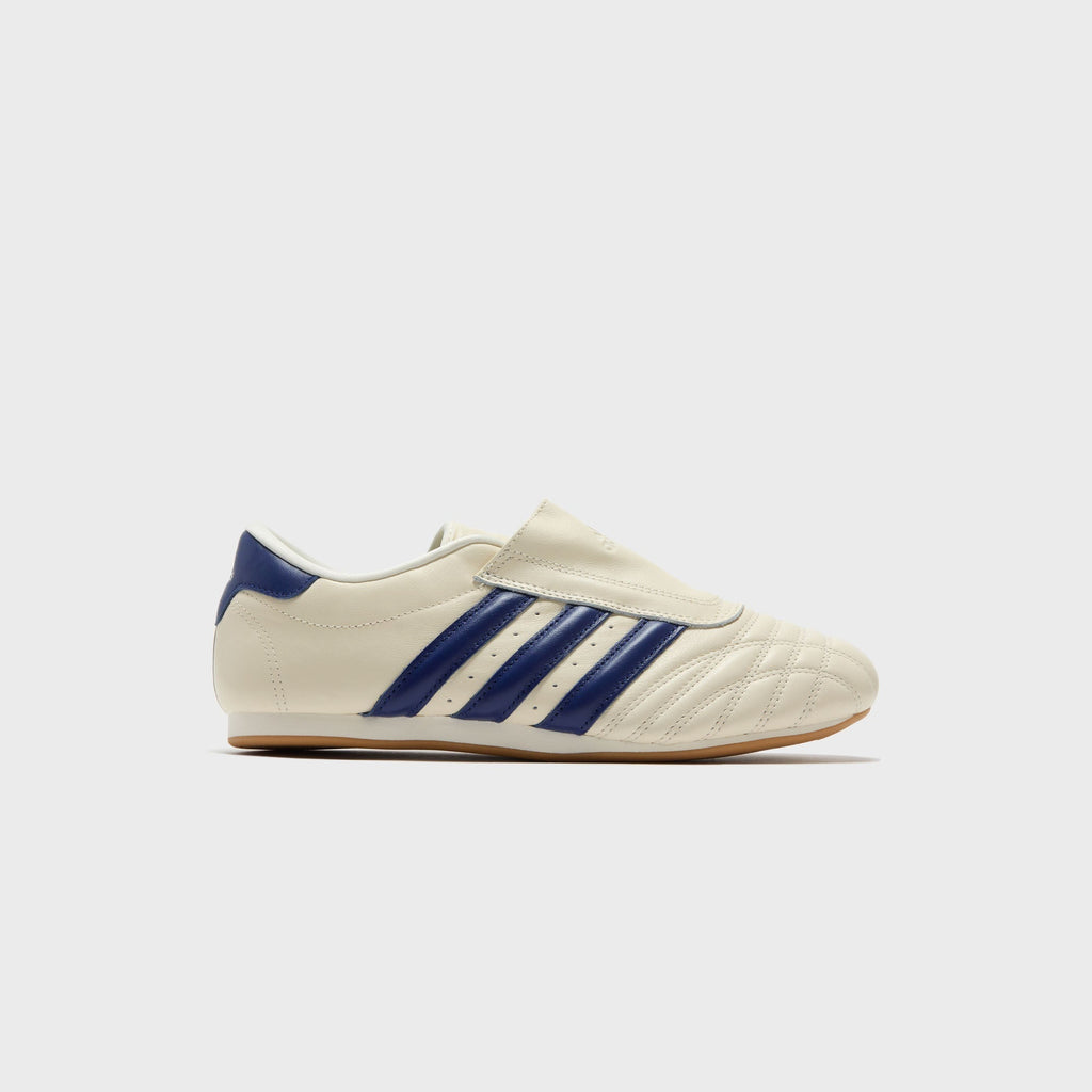 adidas WMNS Taekwondo - Cream White / Victory Blue / Gum 3