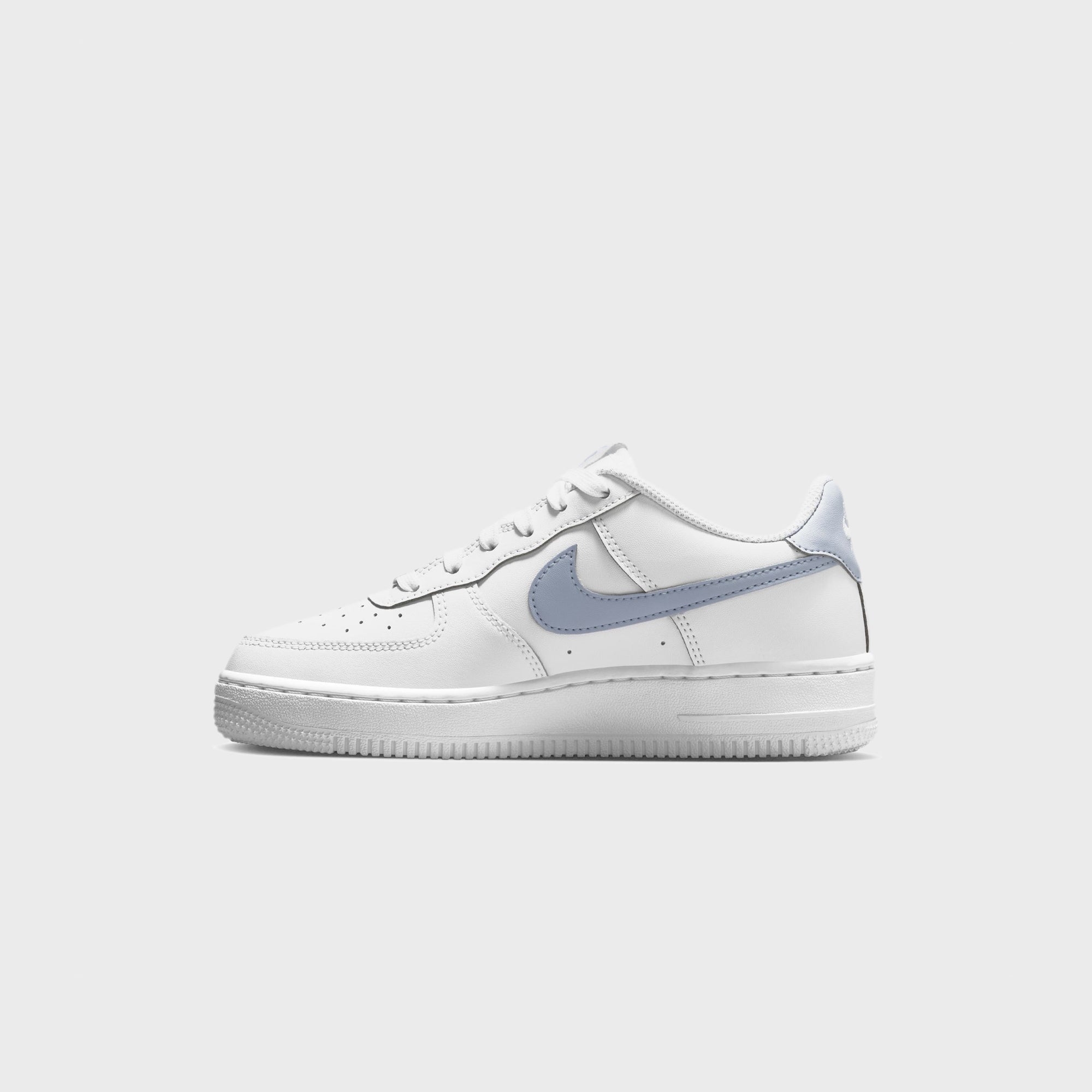 Nike GS Air Force 1 - White / Ghost