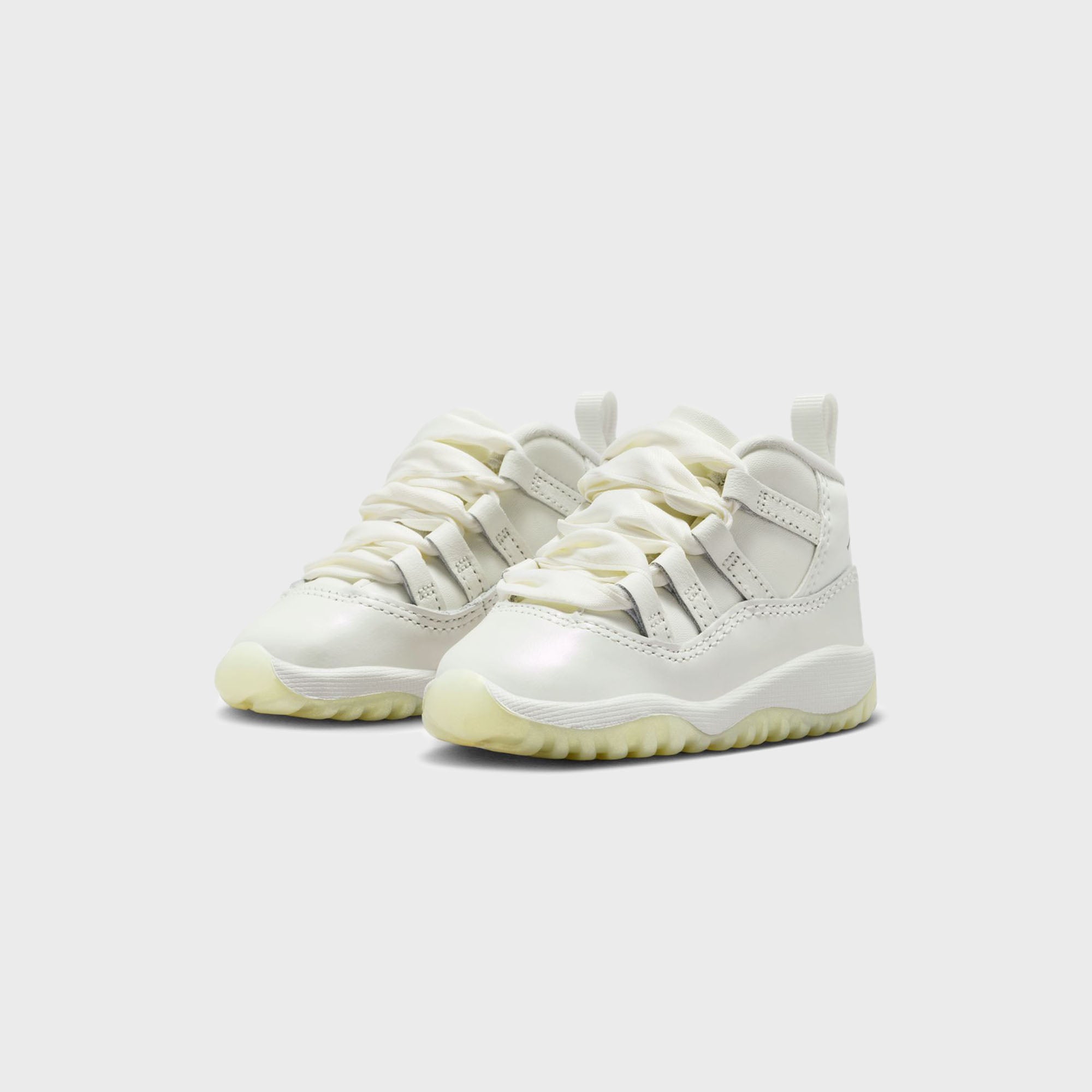 Jordan TD Air Jordan 11 Retro - Sail / White / Metallic Silver / Pearl Grey
