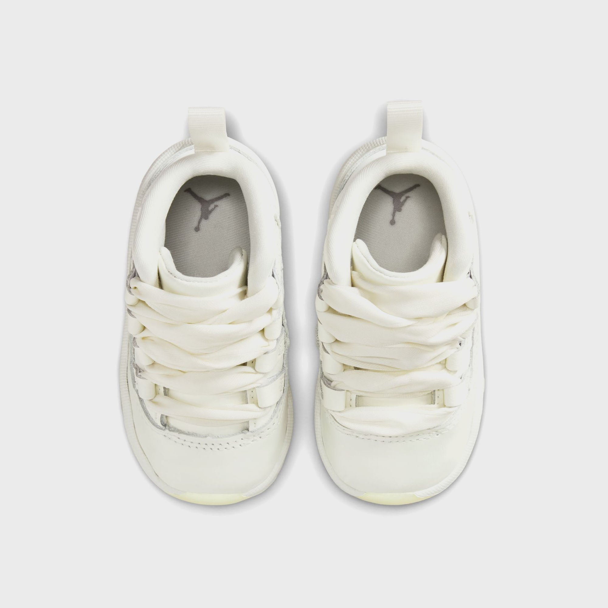 Jordan TD Air Jordan 11 Retro - Sail / White / Metallic Silver / Pearl Grey