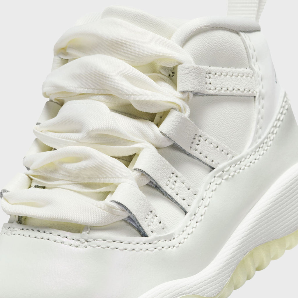Jordan TD Air Jordan 11 Retro - Sail / White / Metallic Silver / Pearl Grey