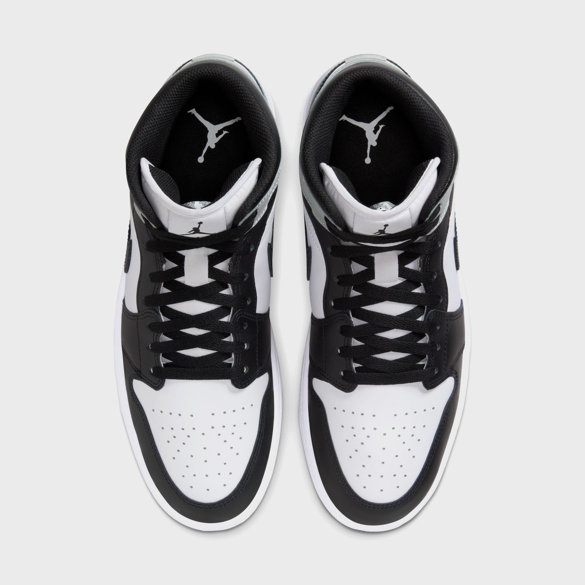 Jordan Air Jordan 1 Mid - White / Black / Light Smoke Grey