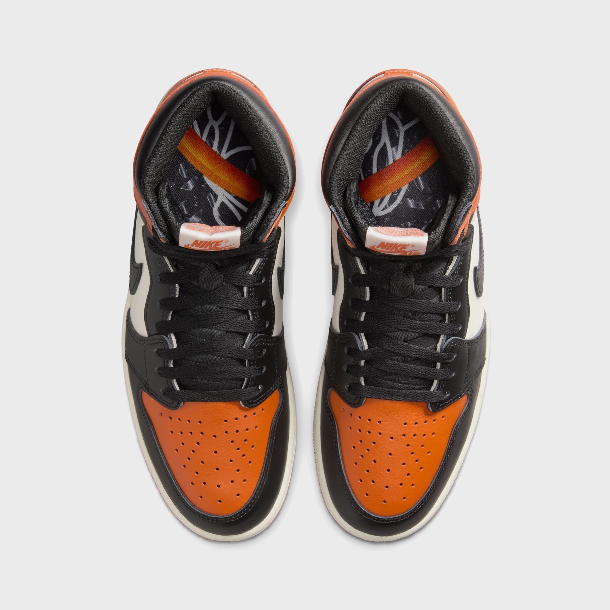 Jordan Air Jordan 1 High OG - Black / Sail / Starfish