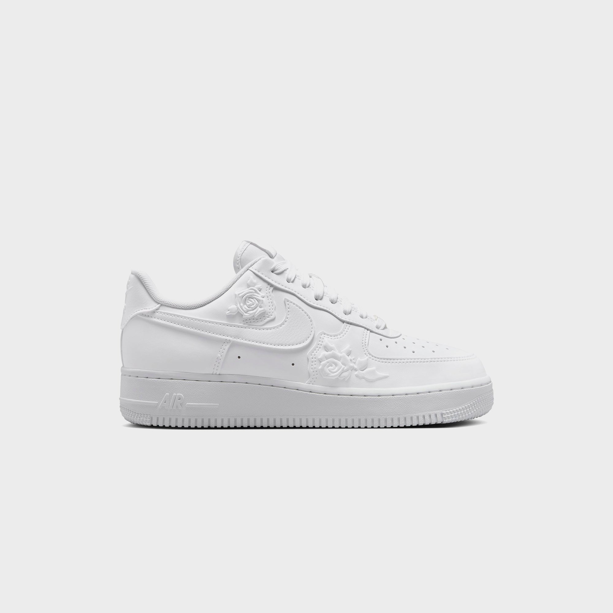Nike WMNS Air Force 1 '07 SE - White / White / White / Black