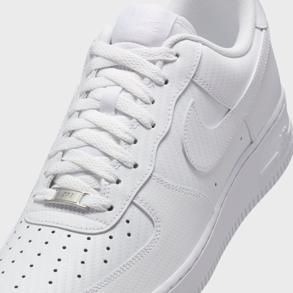 Nike Air Force 1 '07 LV8 - Carbon Fiber White / White