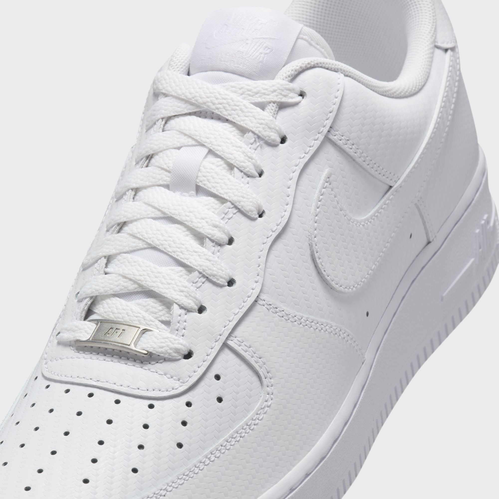 Nike Air Force 1 '07 LV8 - Carbon Fiber White / White