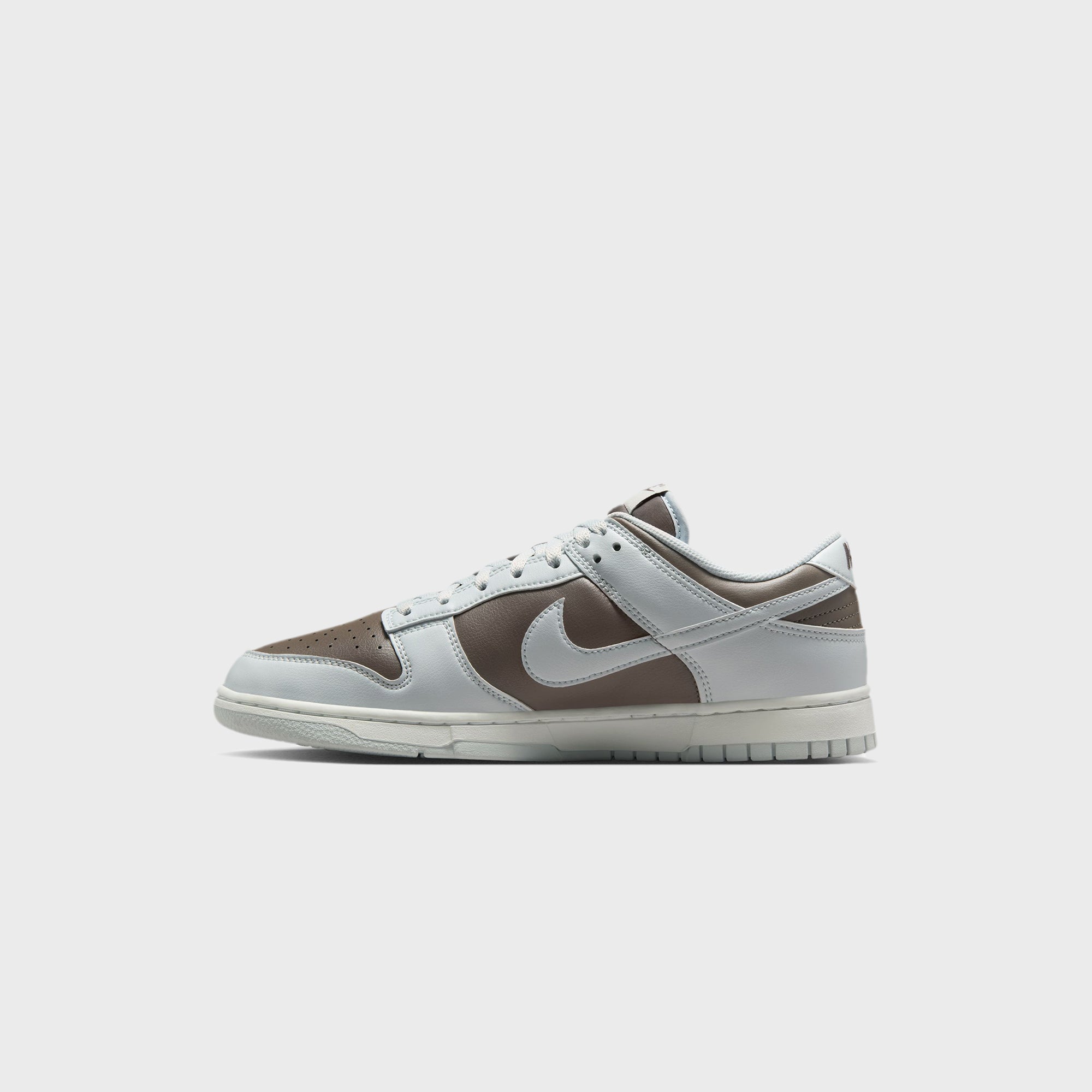 Nike Dunk Low Retro - Cave Stone / Pure Platinum / Summit White