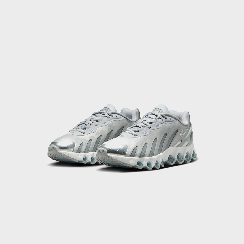 Nike WMNS Air Max Dn8 - Wolf Grey / Off-White / Metallic Silver