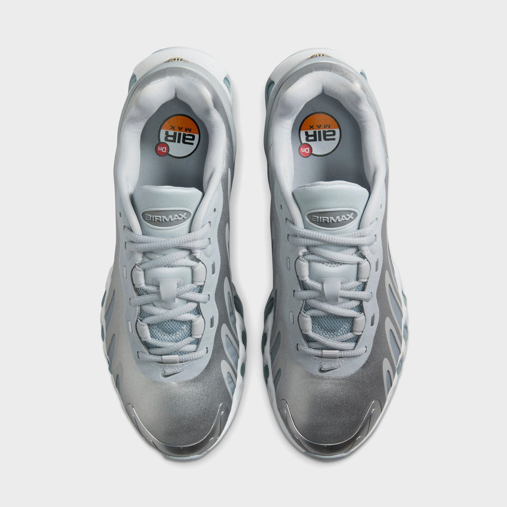 Nike WMNS Air Max Dn8 - Wolf Grey / Off-White / Metallic Silver