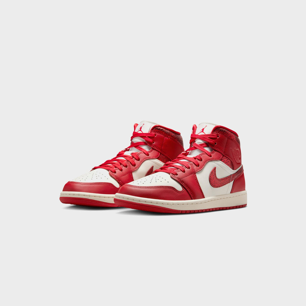 Nike Air Jordan 1 Mid - Sail / Team Red / Varsity Red