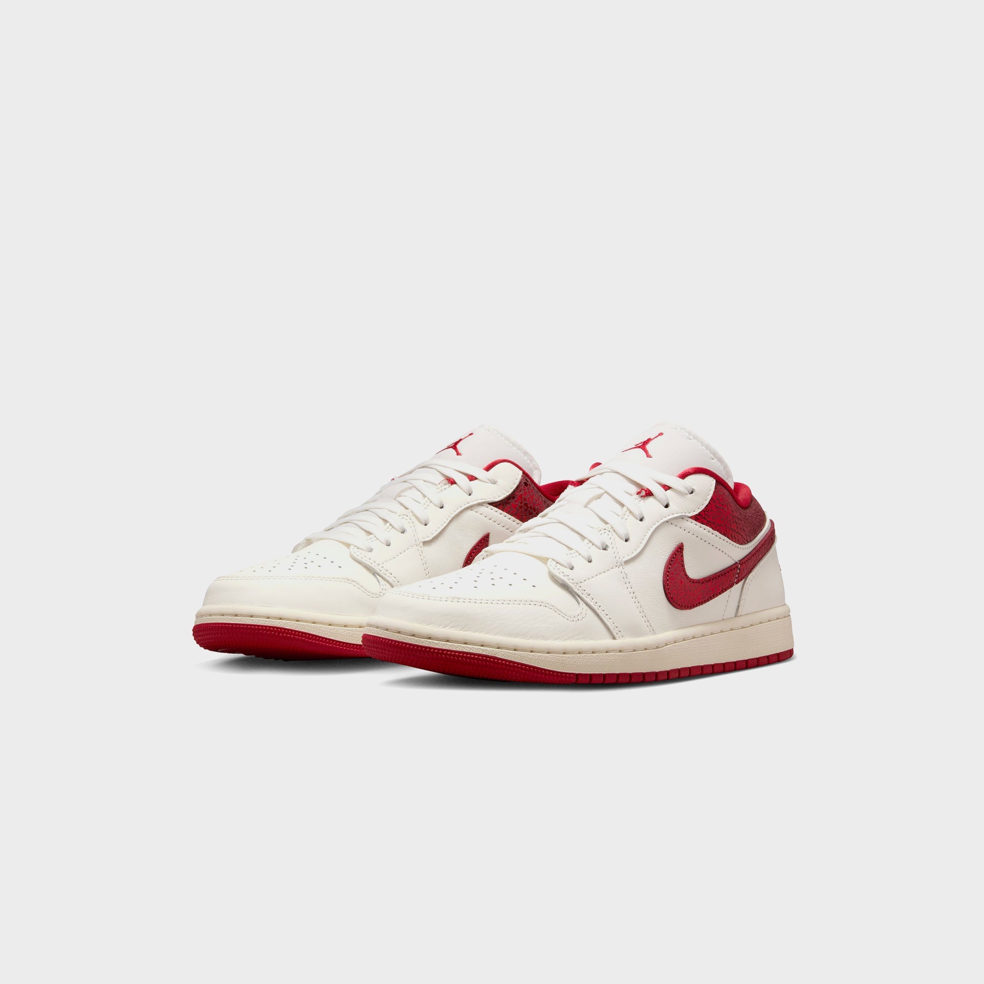 Nike Air Jordan 1 Low Se - Sail / Varsity Red / Team Red