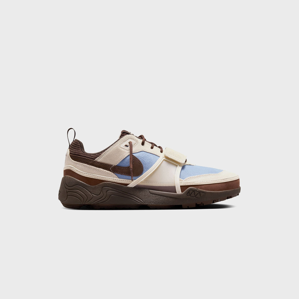 Nike x Travis Scott Nike Zoom Field Jaxx -  Leche Blue / Baroque Brown / Pale Ivory / Light Chocolate