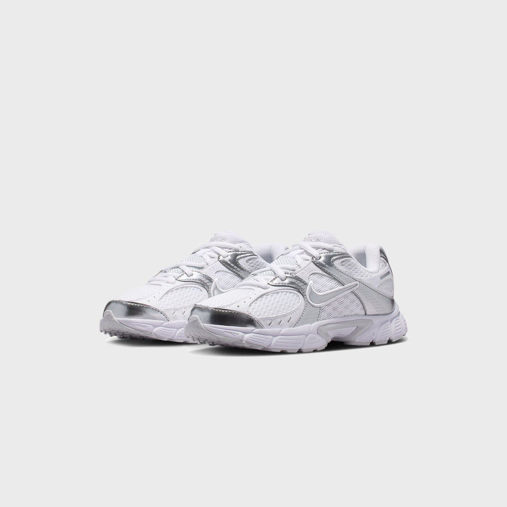 Nike GS V5 Rnr - White / Metallic Silver / Pure Platinum