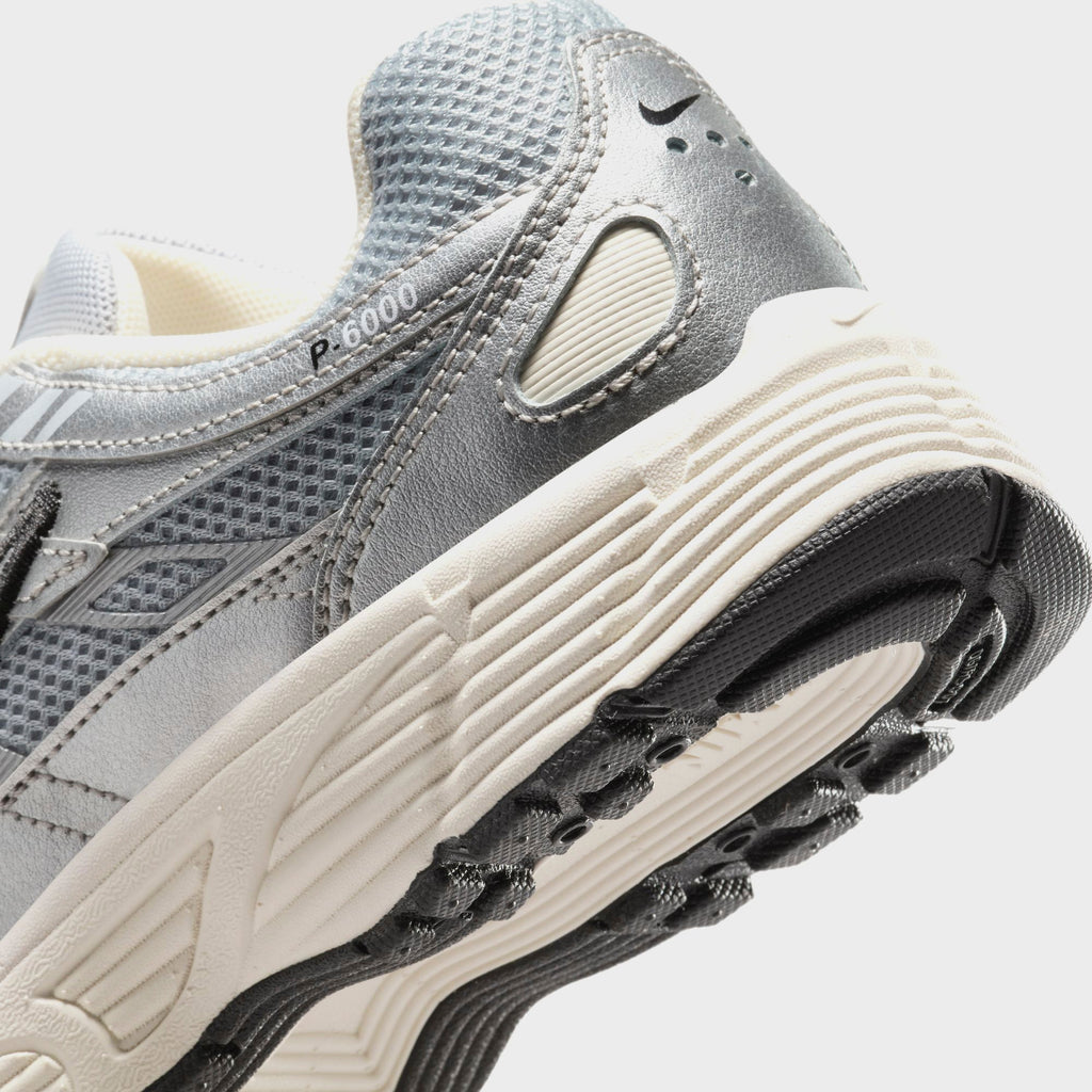 Nike P-6000 - Metallic Silver / Black / Pale Ivory
