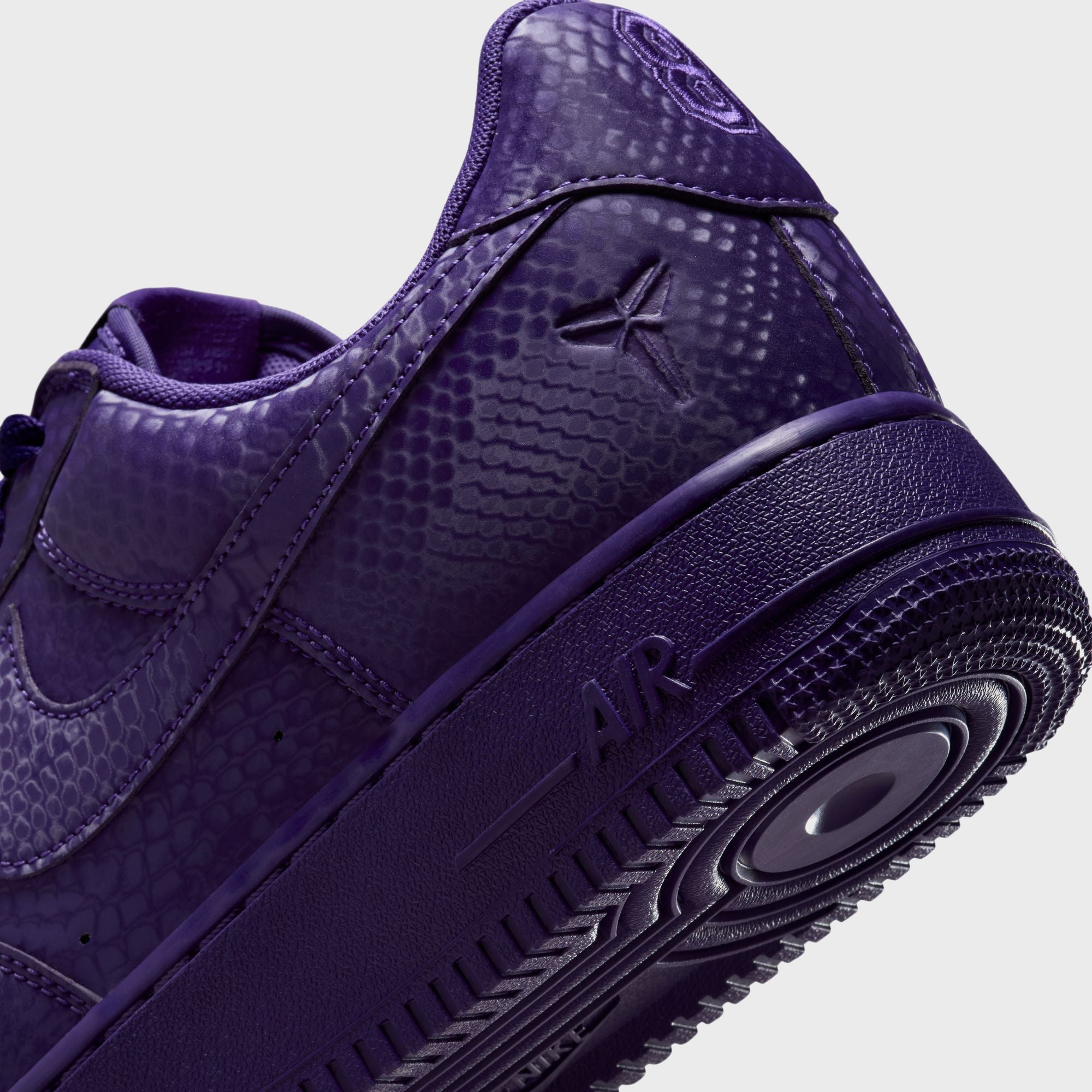 Nike Kobe Bryant Air Force 1 Low - Court Purple