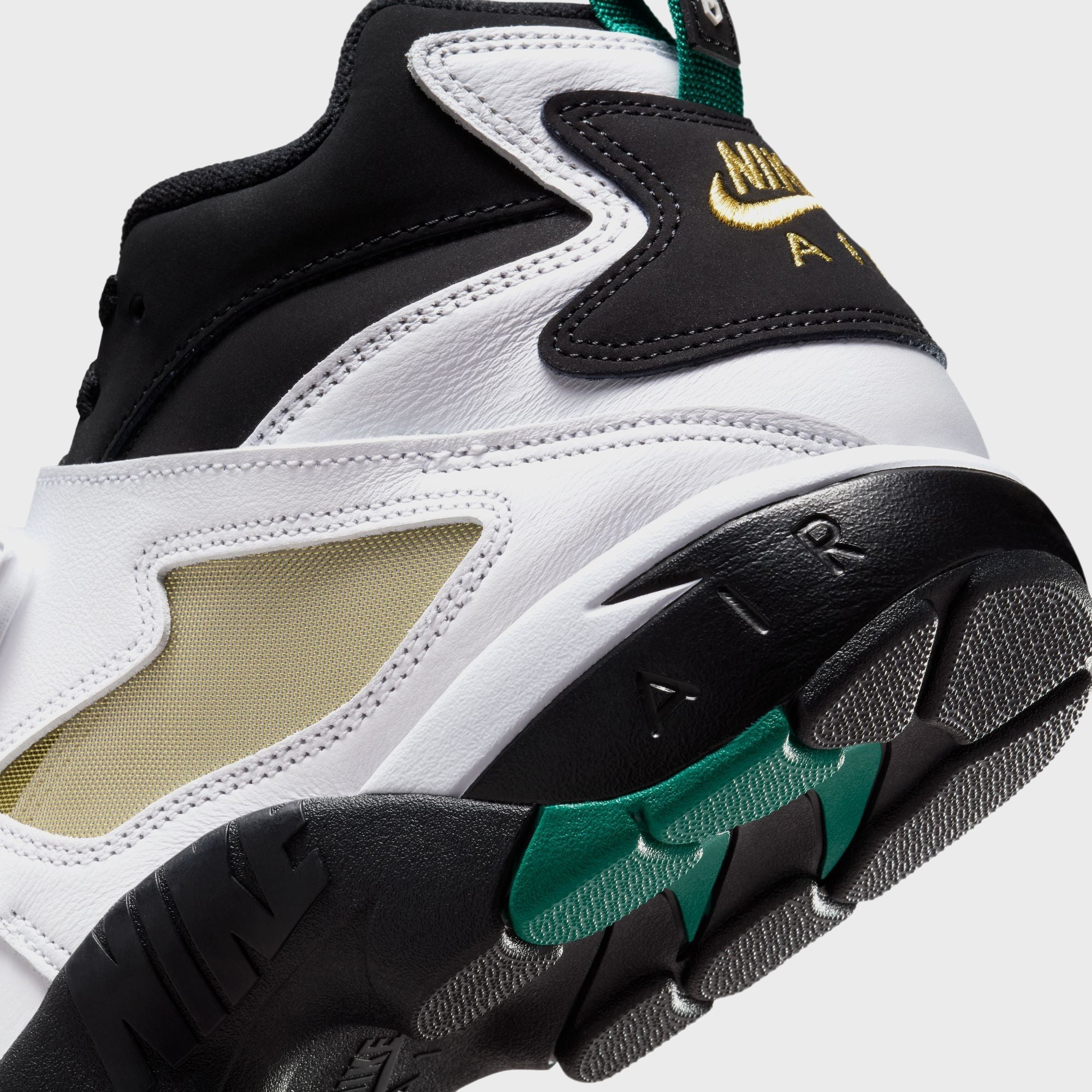 Nike Air Diamond Turf 93 - Black / Mystic Green / White / Golden Tussah