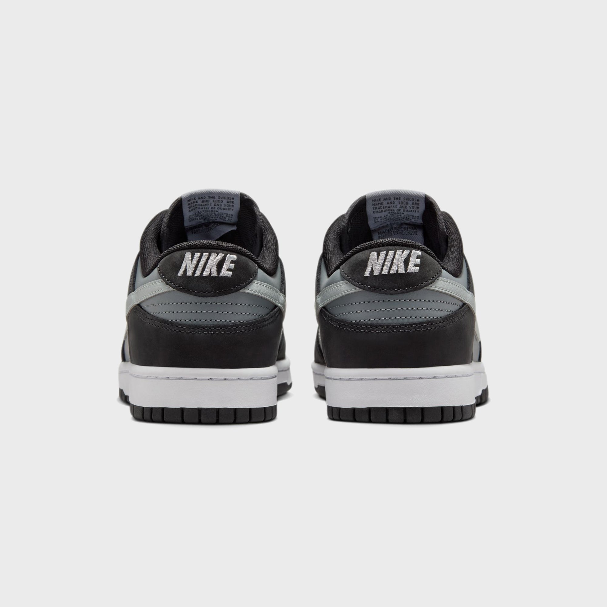 Nike Dunk Low  - Black / Light Smoke Grey / Smoke Grey / White