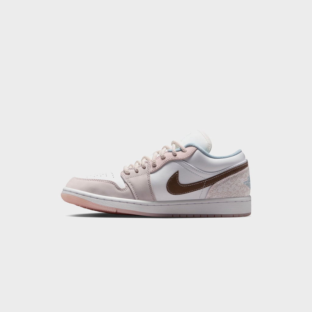 Nike WMNS Air Jordan 1 Low - White / Light Soft Pink / Ironstone