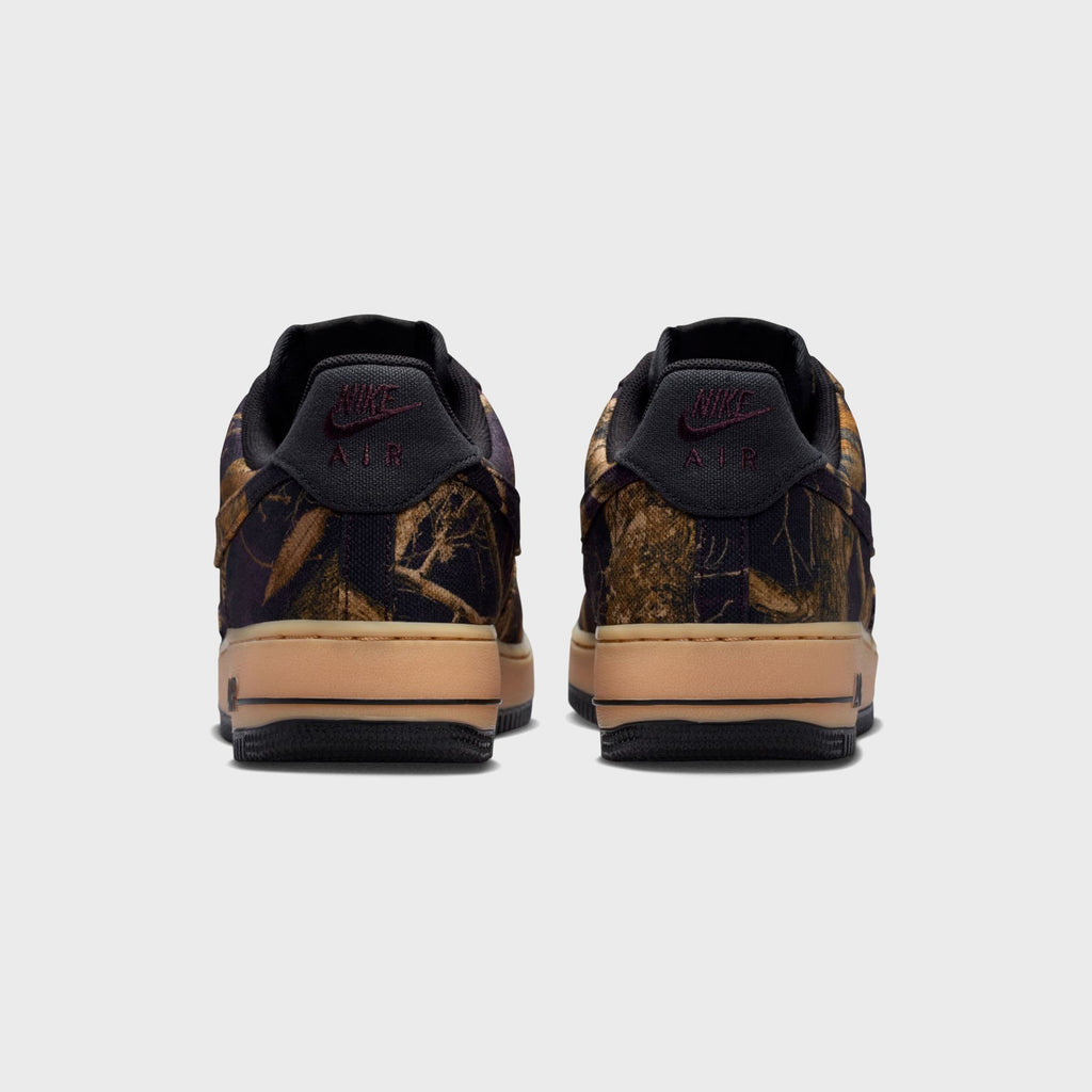 Nike Air Force 1 '07 - Off Noir / Multi-Color / Gum Yellow