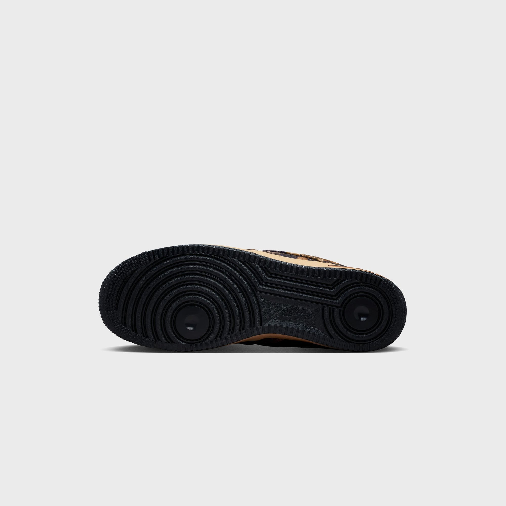 Nike Air Force 1 '07 - Off Noir / Multi-Color / Gum Yellow