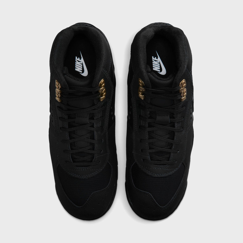 Nike Baltoro SP - Black / Gold