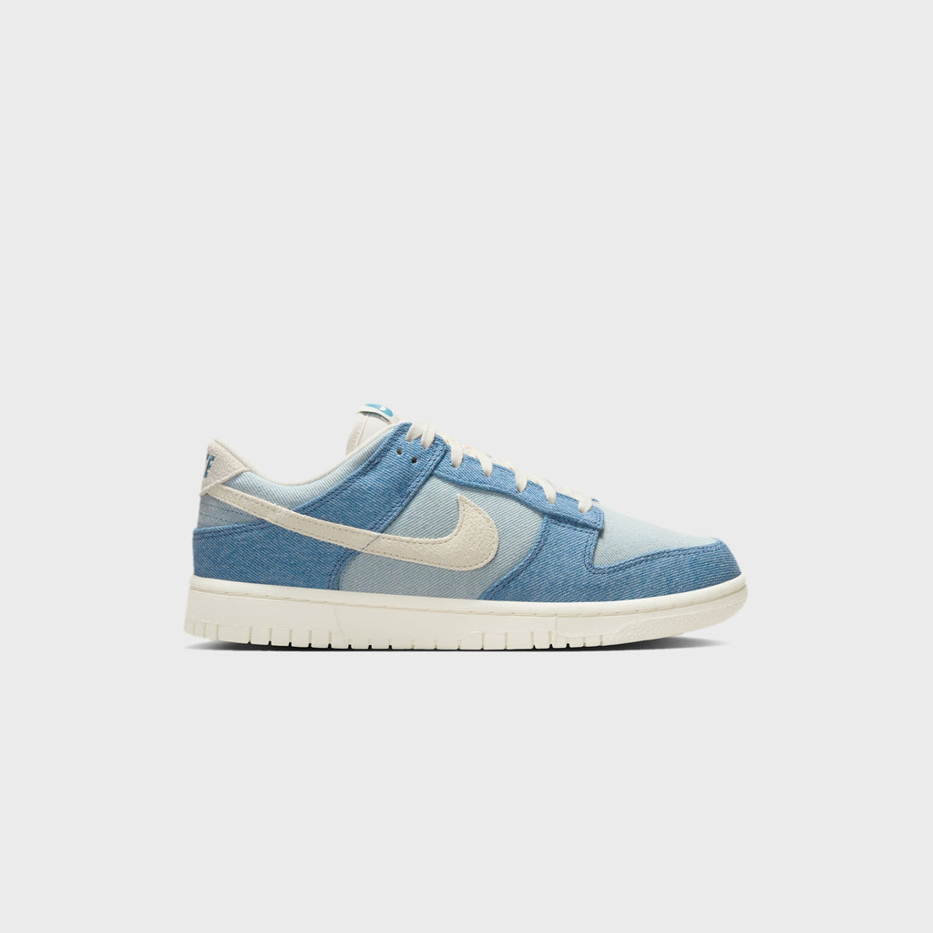 Nike WMNS Dunk Low - Smoky Blue / Denim Turquoise / Ochre / Pale Ivory