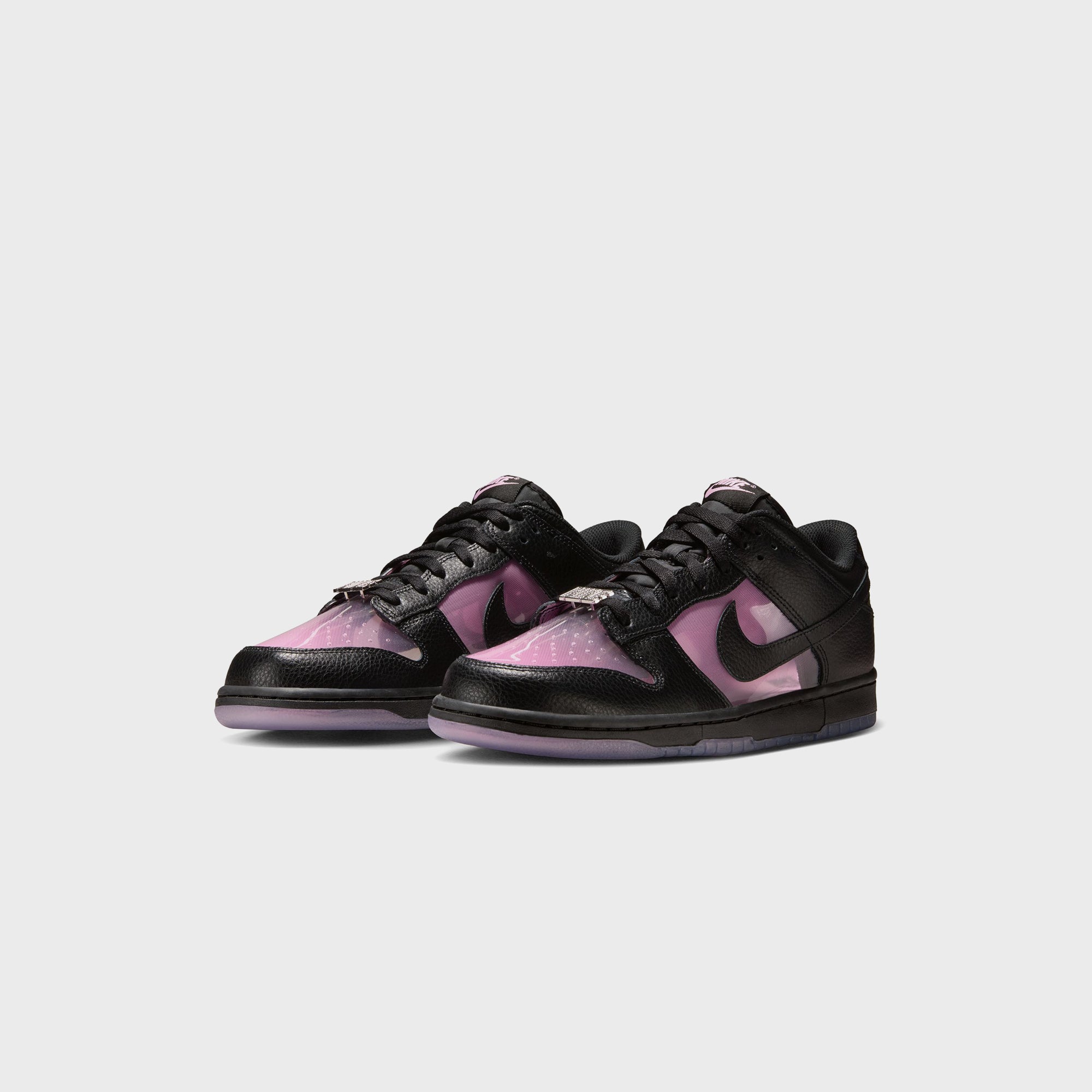 Nike Dunk Low Retro PRM - Black / Pink Rise