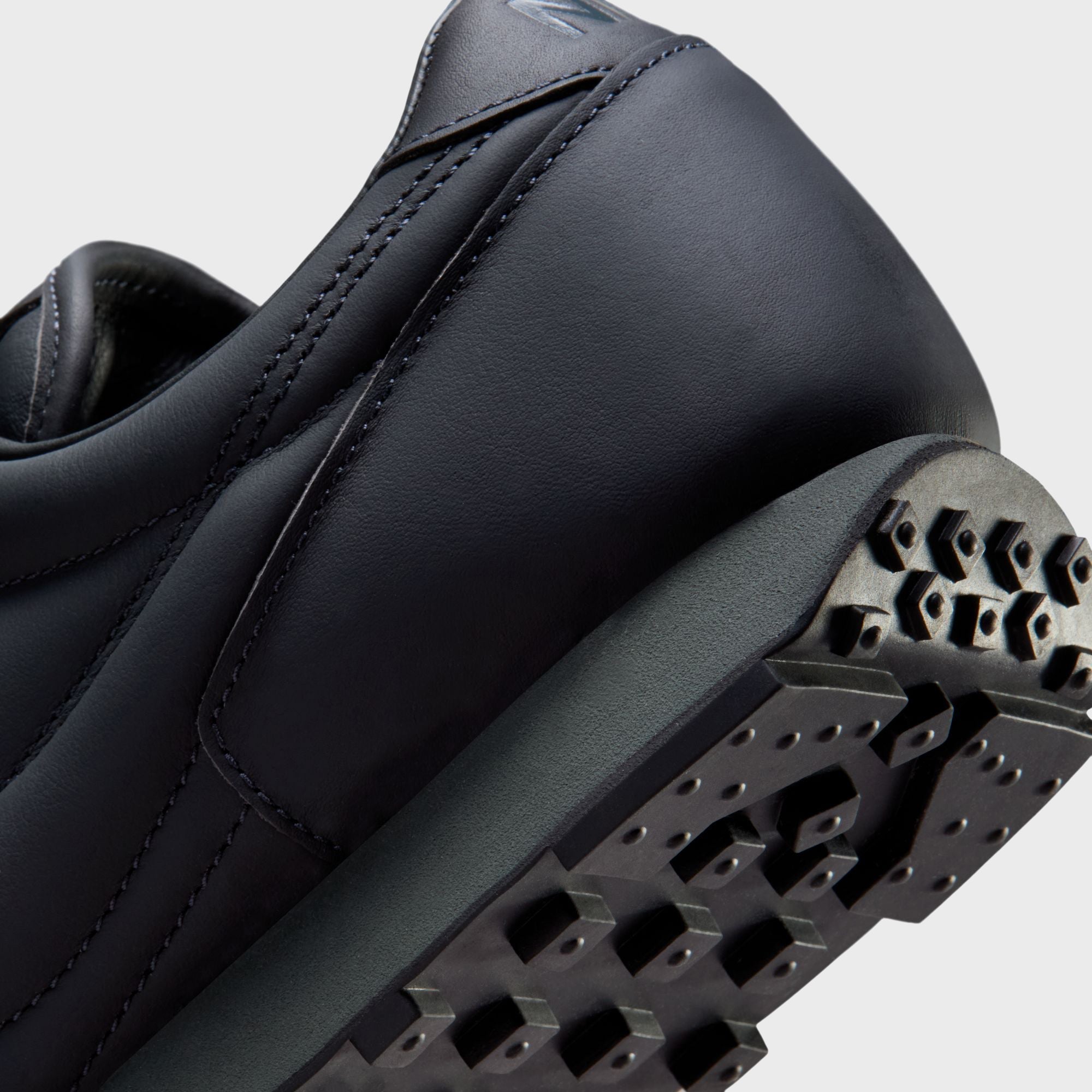 Nike Daybreak - Anthracite / Light Bone