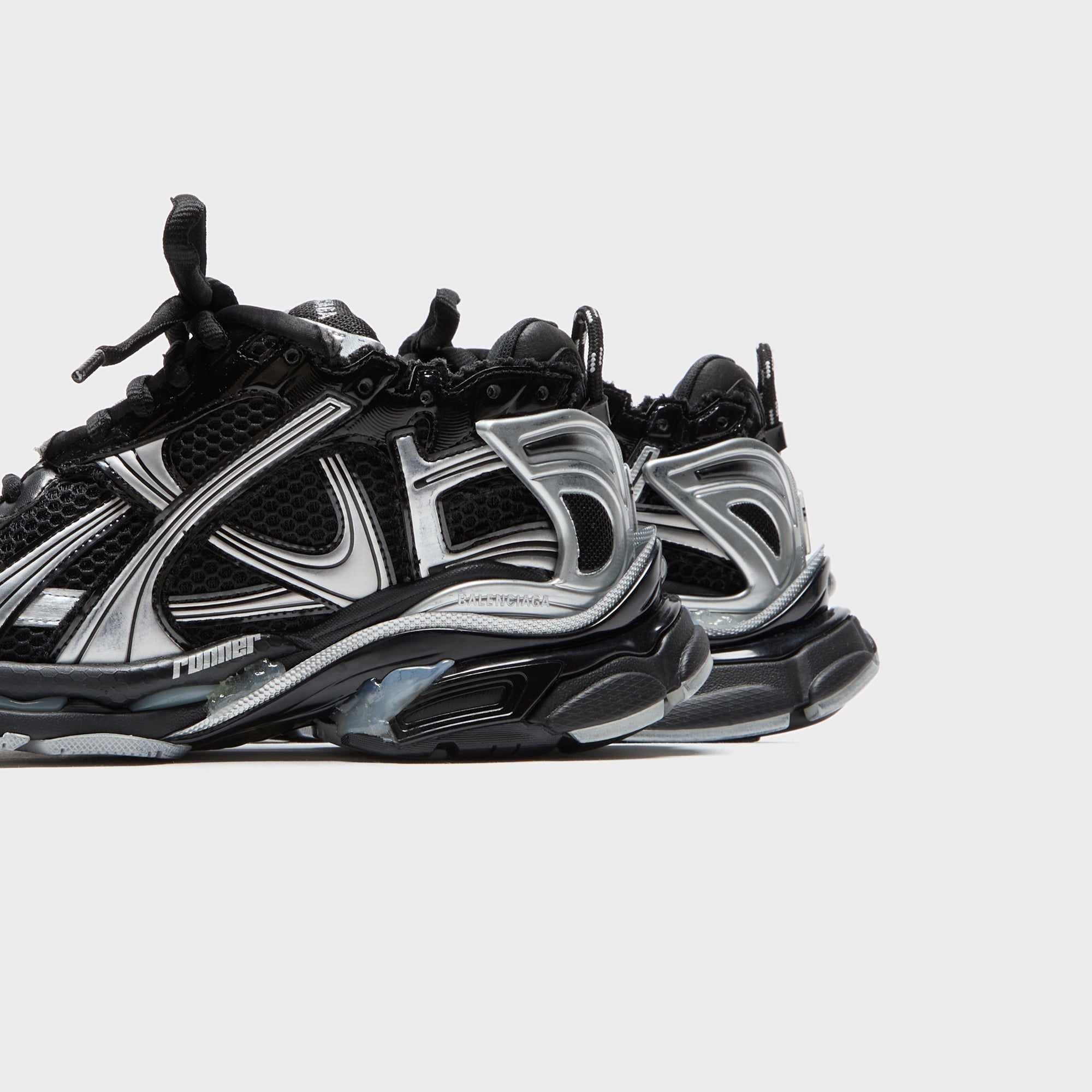 Balenciaga Runner - Black / Silver
