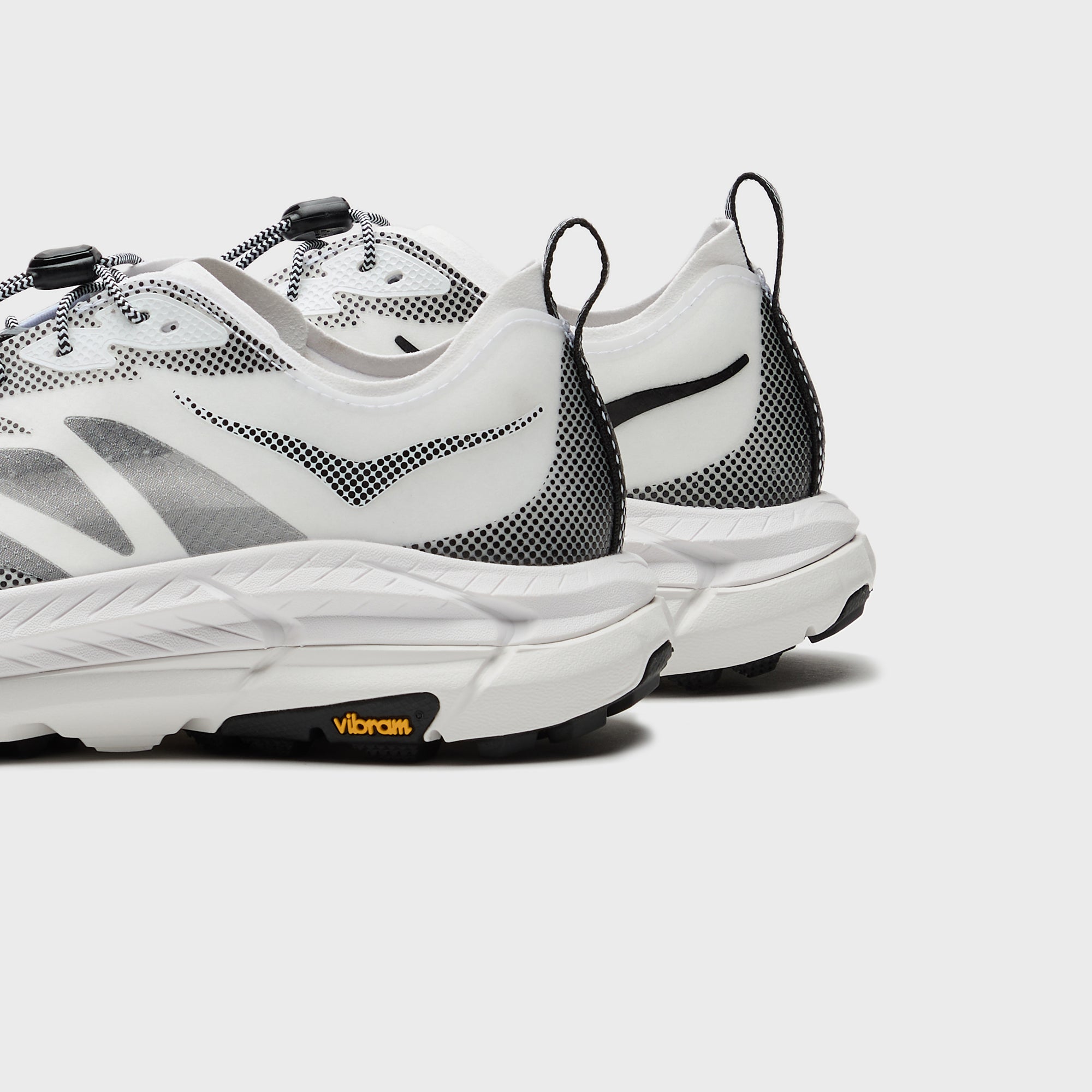 HOKA Mafate Speed 4 Lite - White / Black