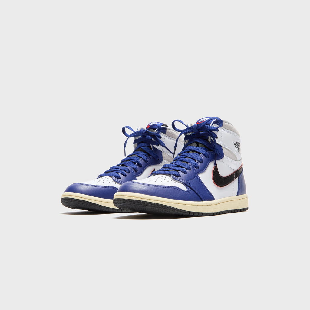 Jordan Air Jordan 1 Retro High OG -  White / Black / Neutral Grey / Deep Royal Blue / Muslin