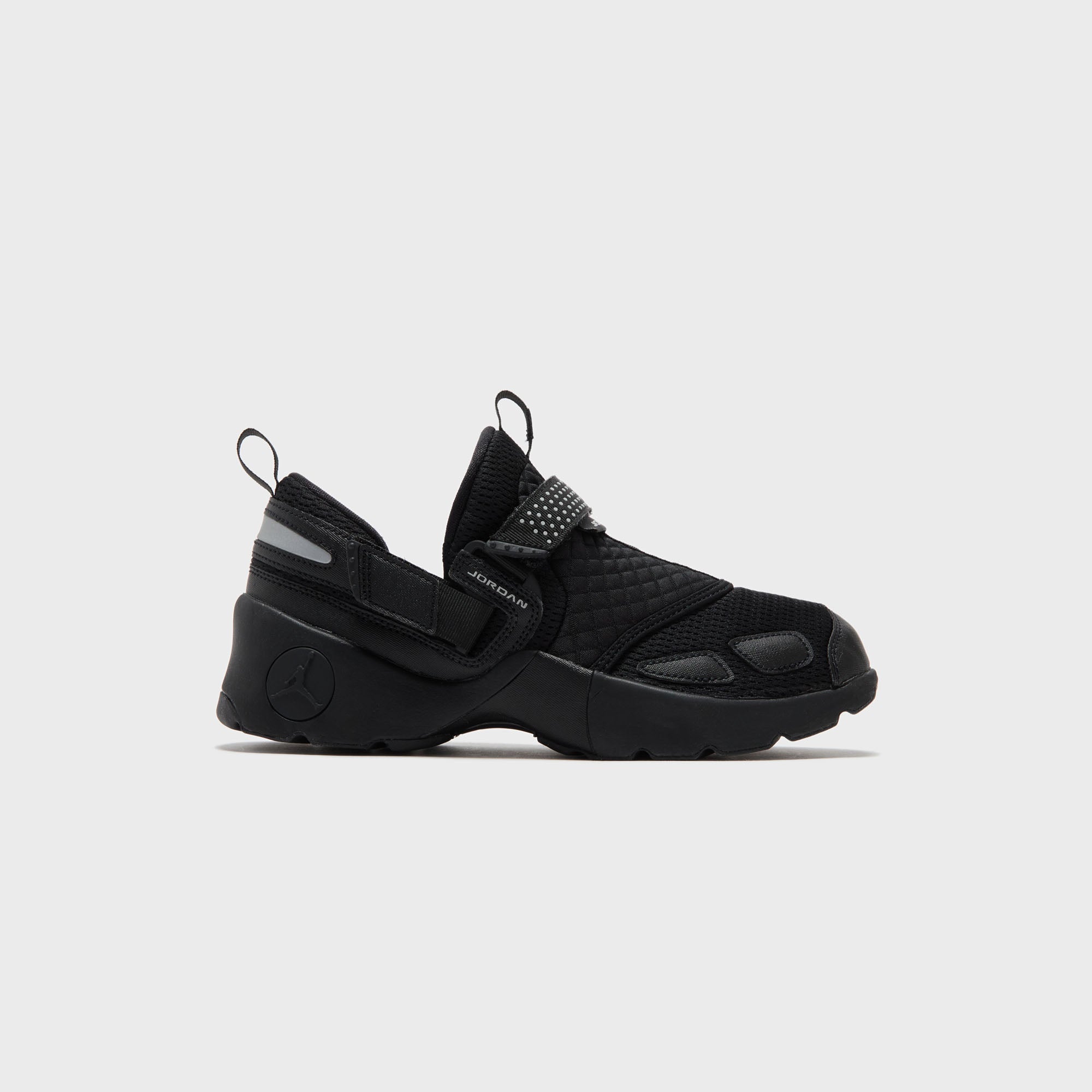 Jordan WMNS Trunner LX - Black / Black / Black