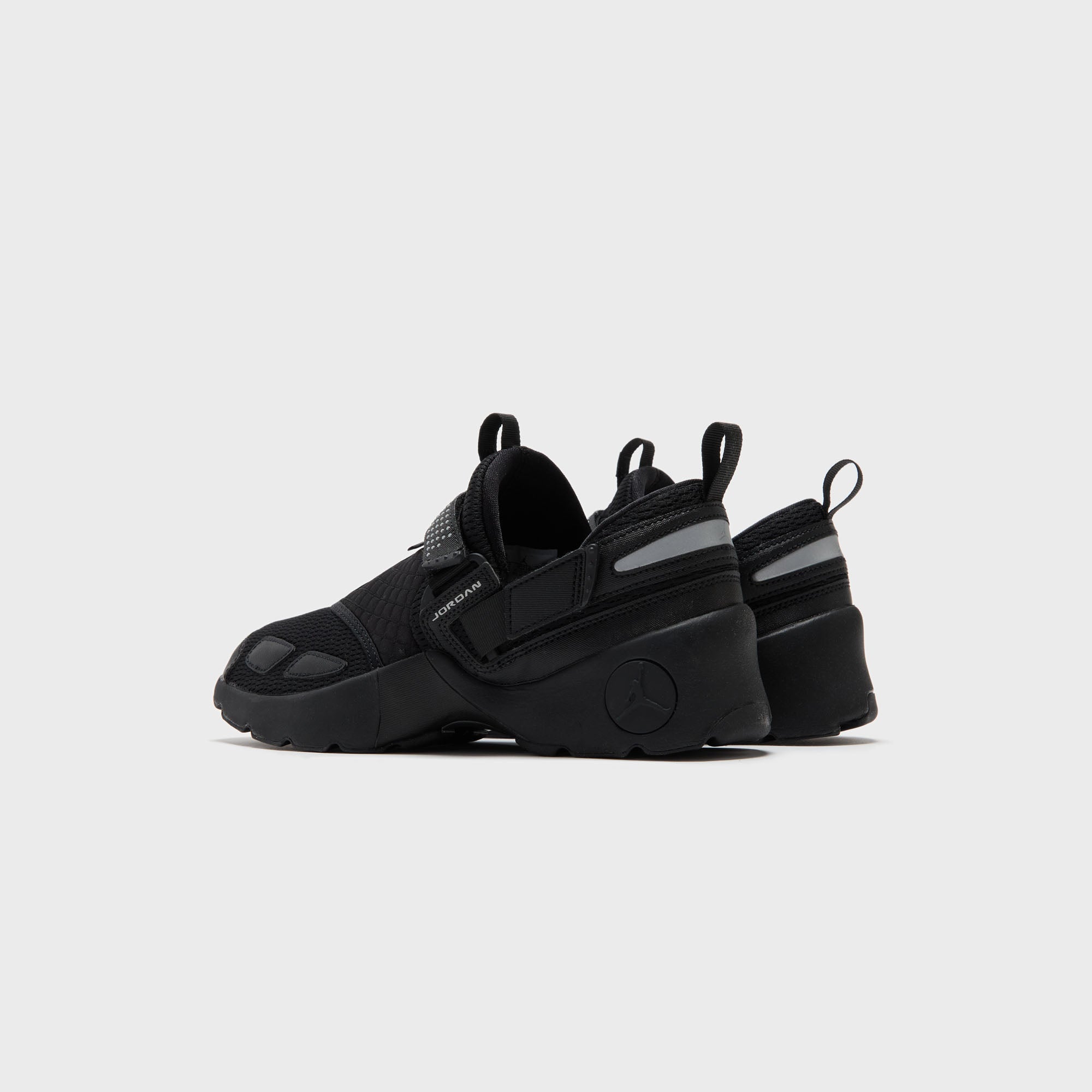 Jordan WMNS Trunner LX - Black / Black / Black