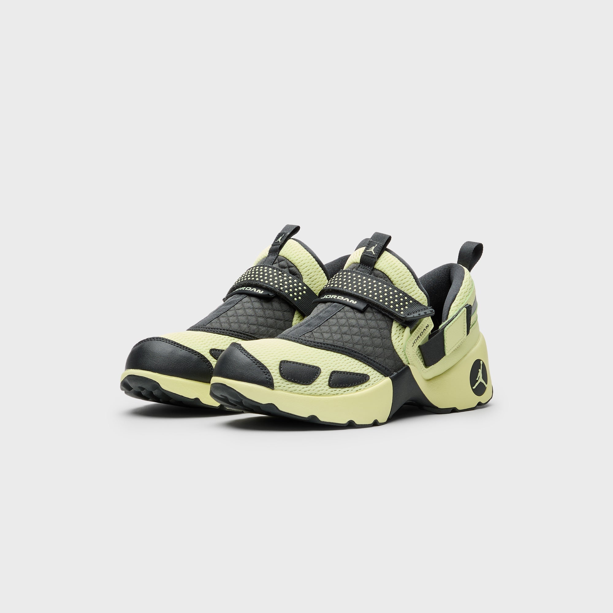 Jordan WMNS Jordan Trunner LX - Luminous Green / Anthracite Info