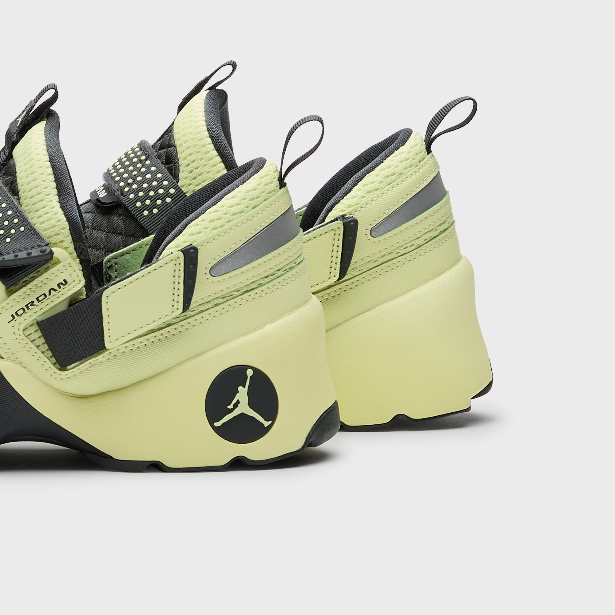 Jordan WMNS Jordan Trunner LX - Luminous Green / Anthracite Info