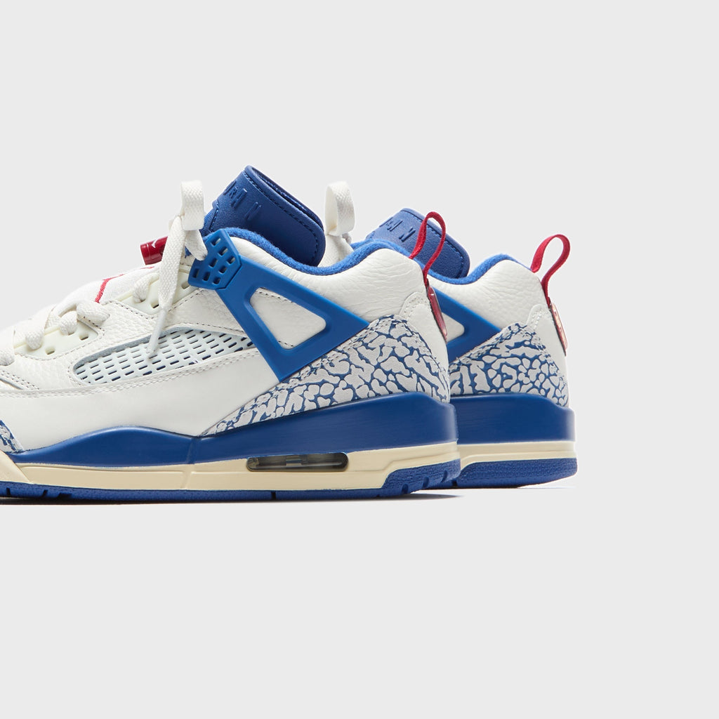 Jordan Spizike Low - Sail / Stormblue / Varsity Red / Muslin
