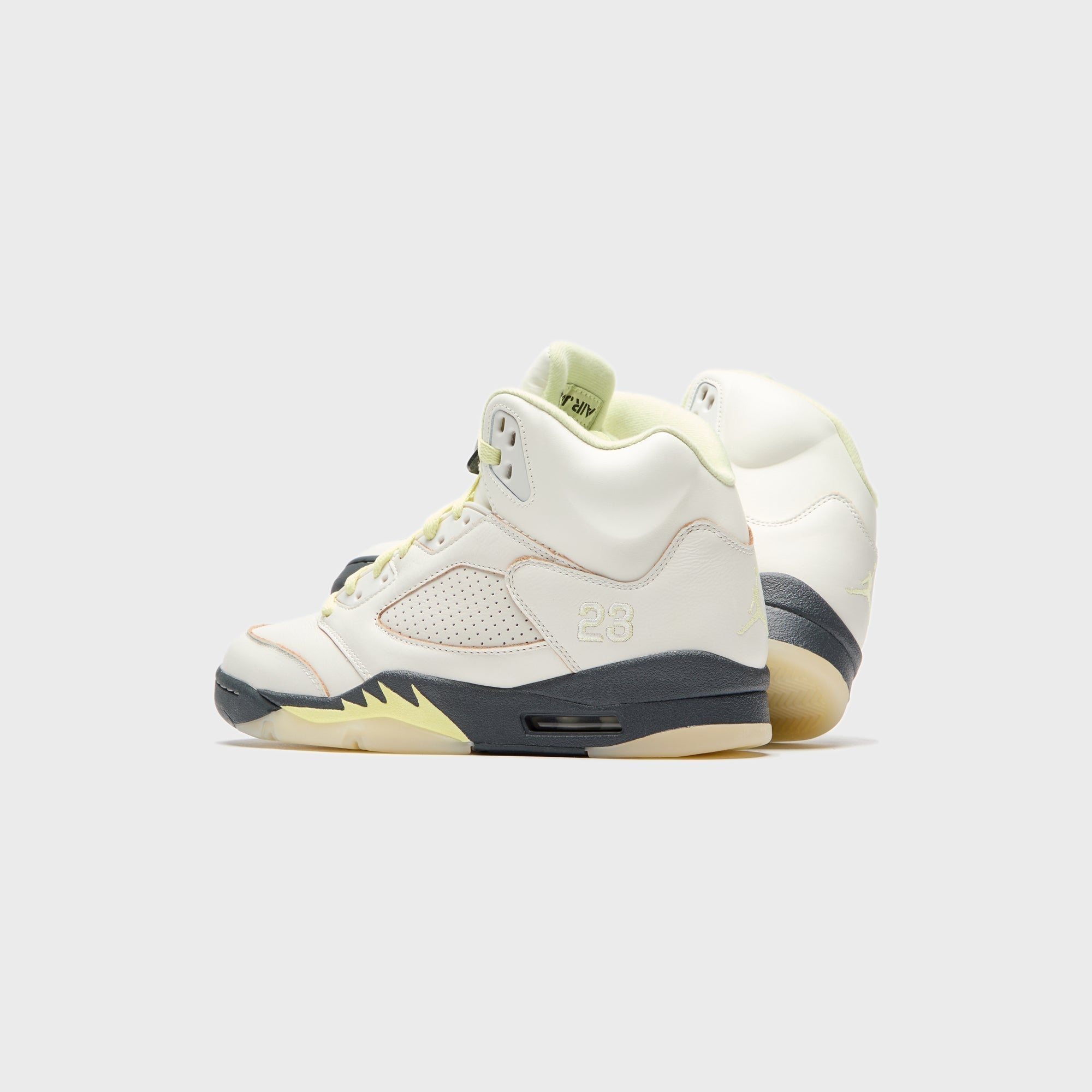 Jordan WMNS Air Jordan 5 Retro - Sail / Luminous Green / Anthracite