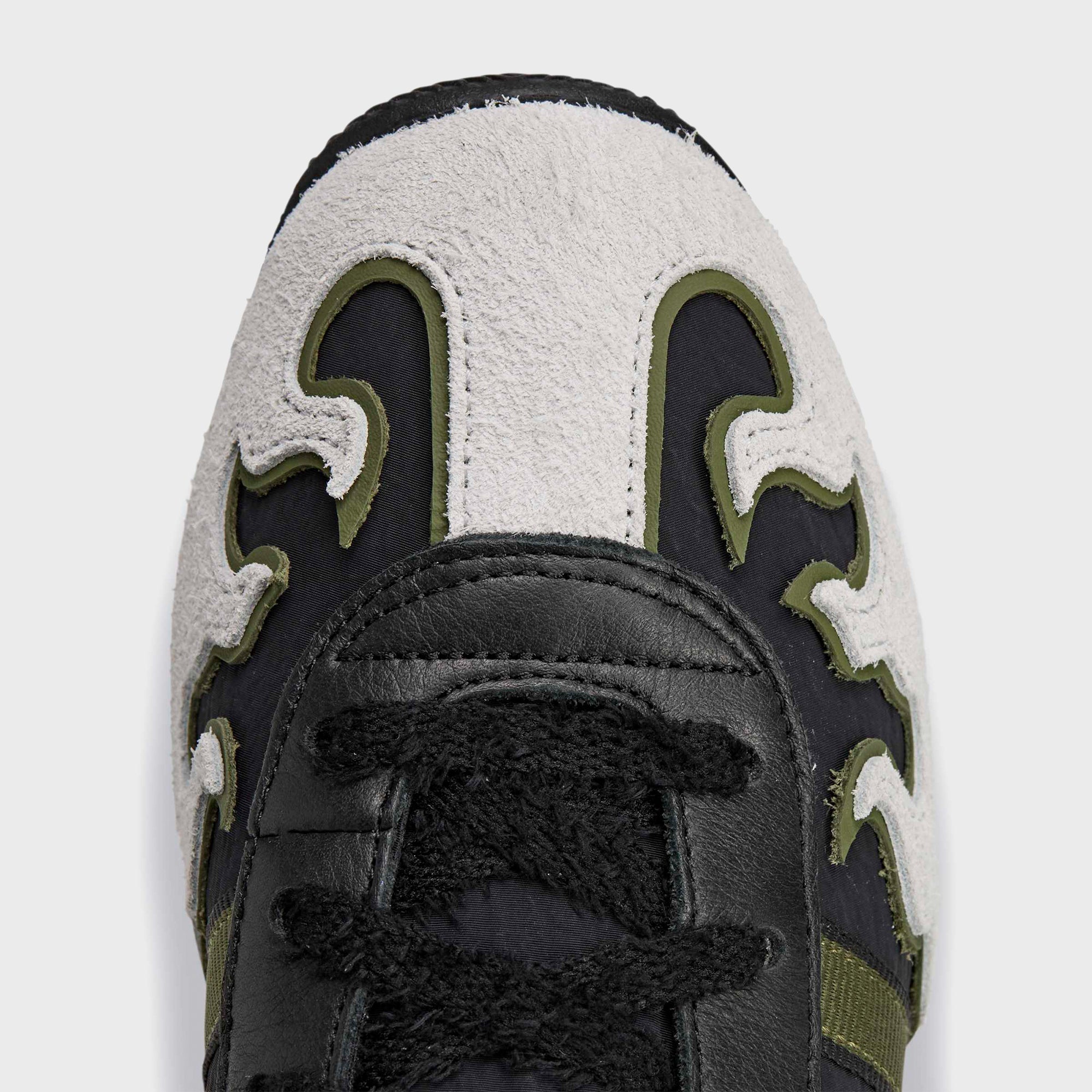 adidas x Brain Dead Japan Hi - Black / Crystal White / Gold Metallic