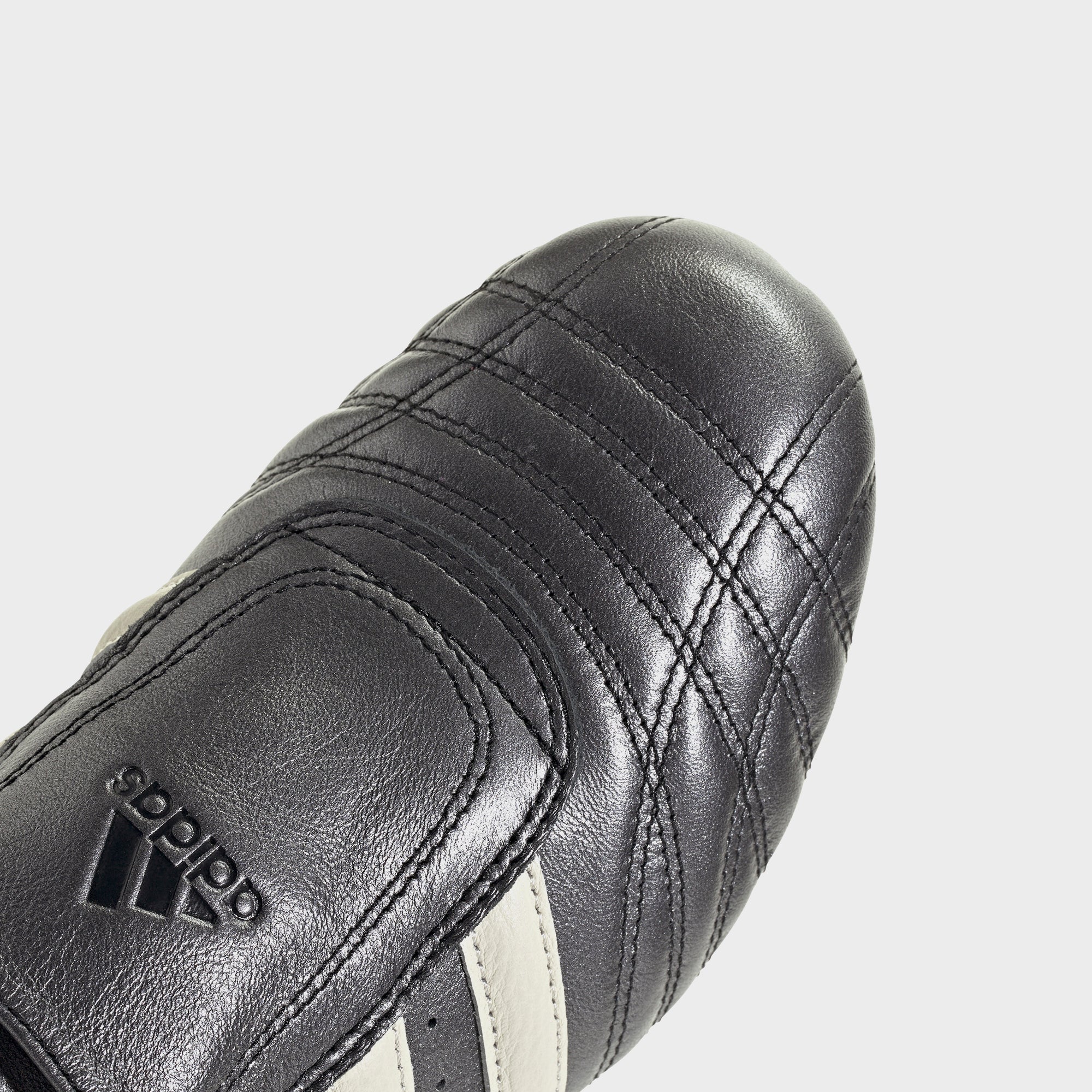 adidas WMNS Taekwondo - Core Black / Silver Metallic / Gum 3