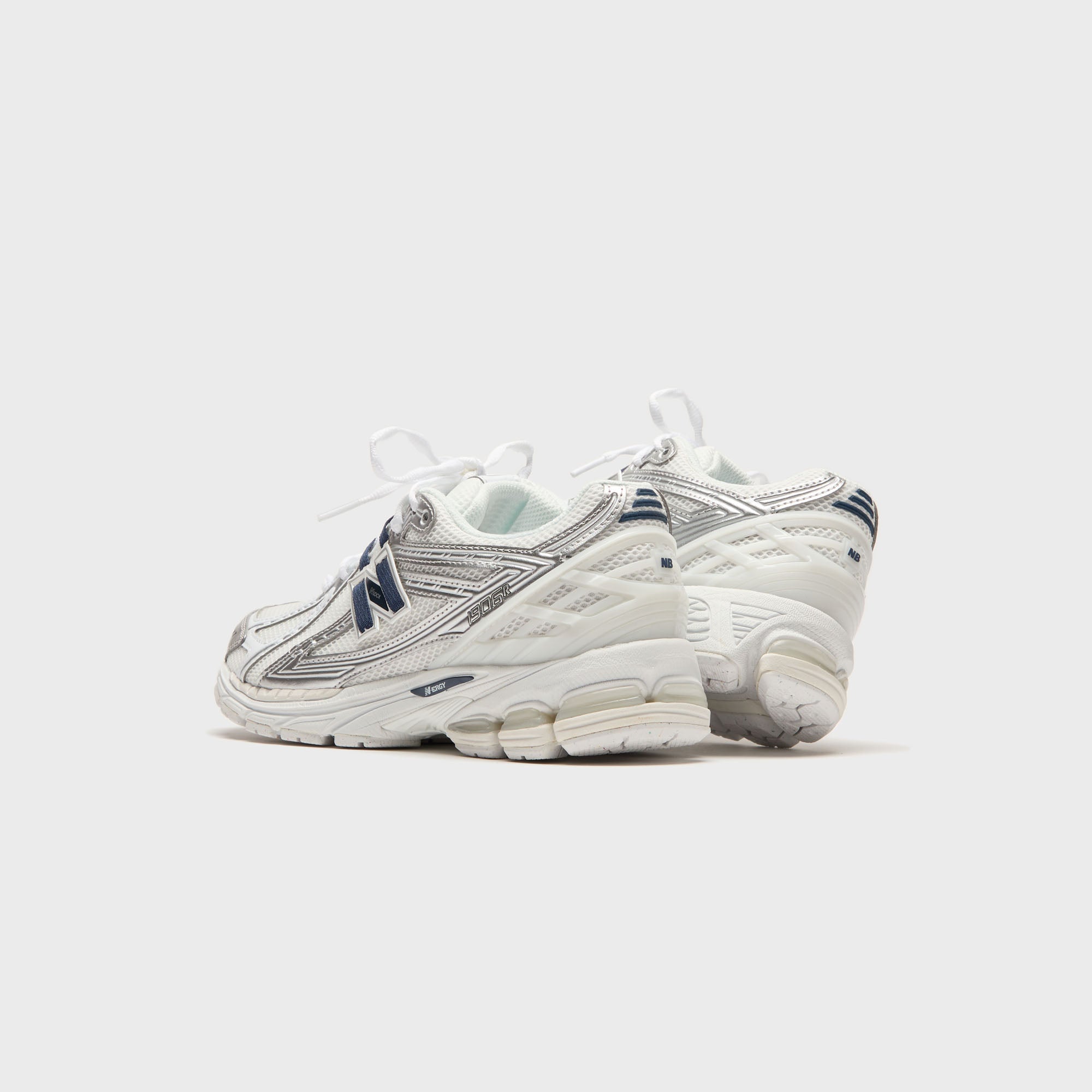 New Balance 1906R - White / Silver