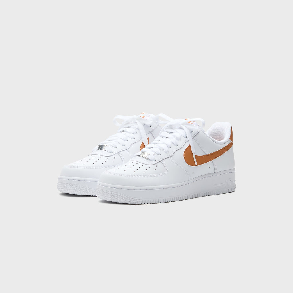 Nike Air Force 1 '07 Ess - Monarch / White