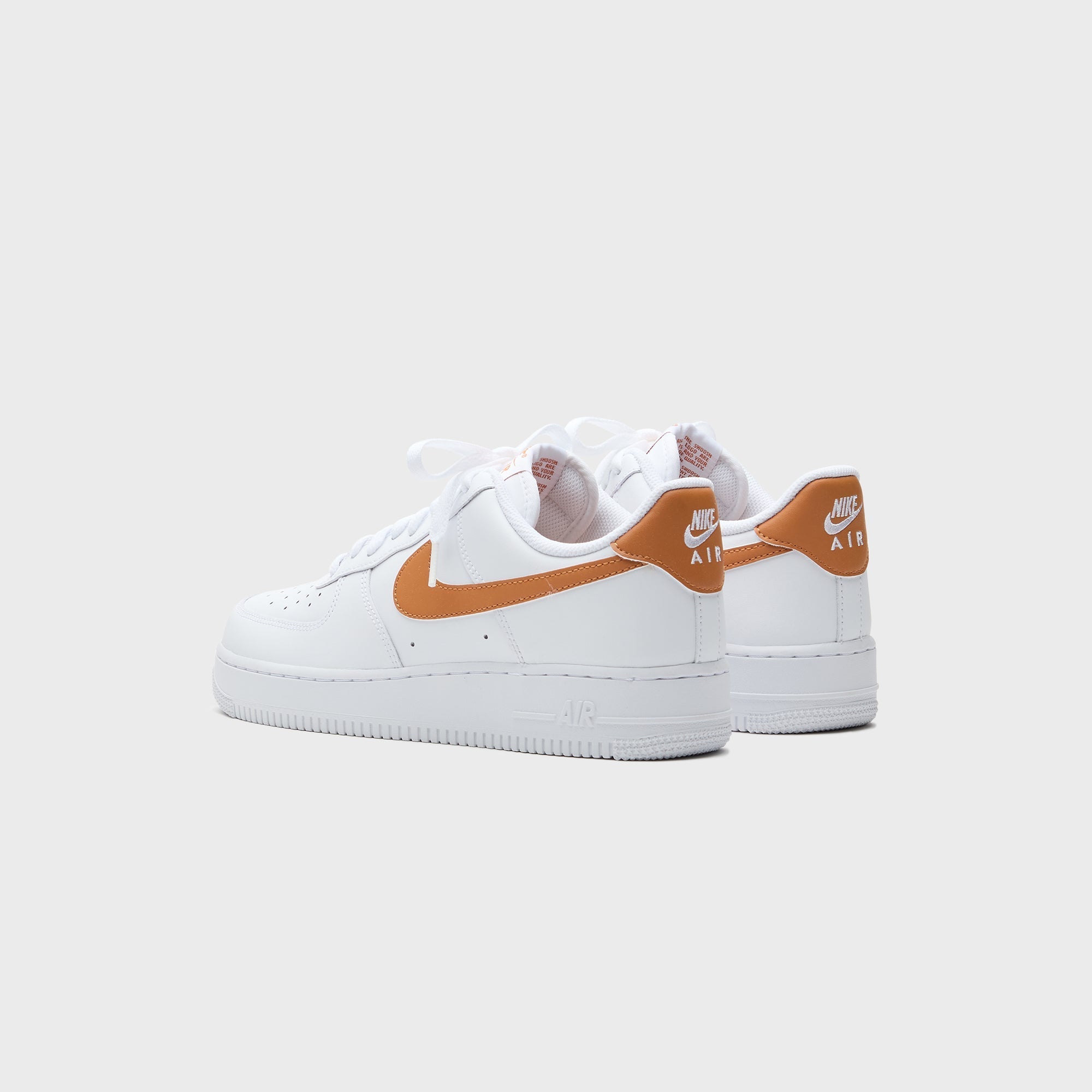Nike Air Force 1 '07 Ess - Monarch / White