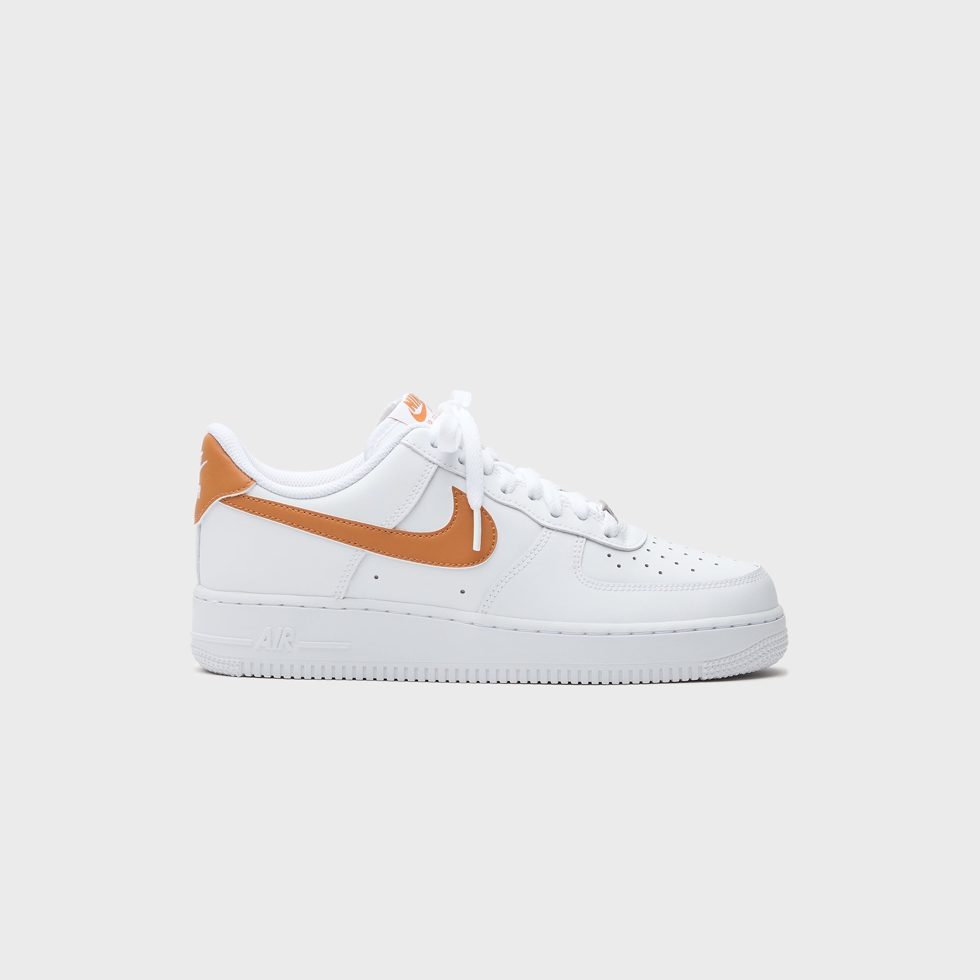 Nike Air Force 1 '07 Ess - Monarch / White