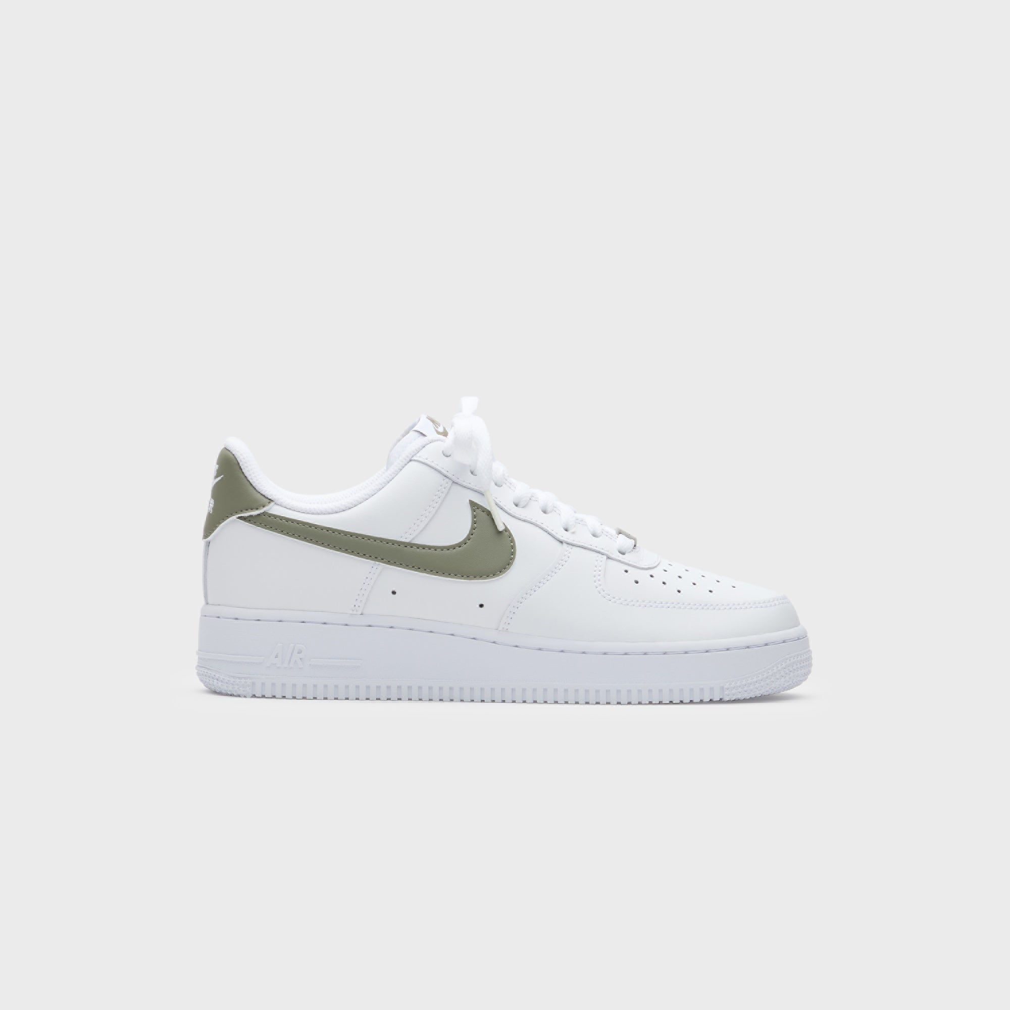 Nike Air Force 1 '07 Ess - White / Light Army