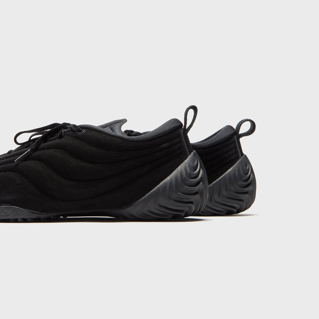 Nike WMNS Astra Ultra - Black