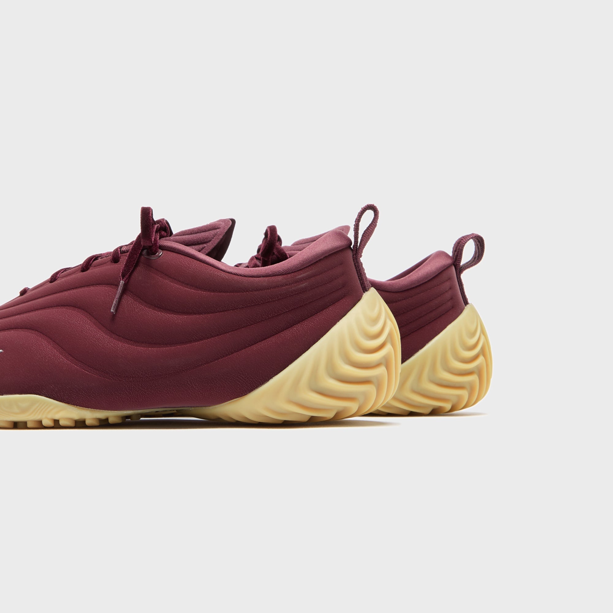 Nike WMNS Astra Ultra - Burgundy